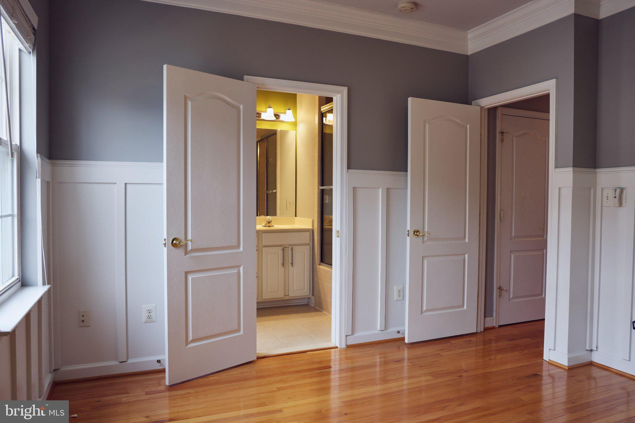 4324 TALMADGE CIRCLE