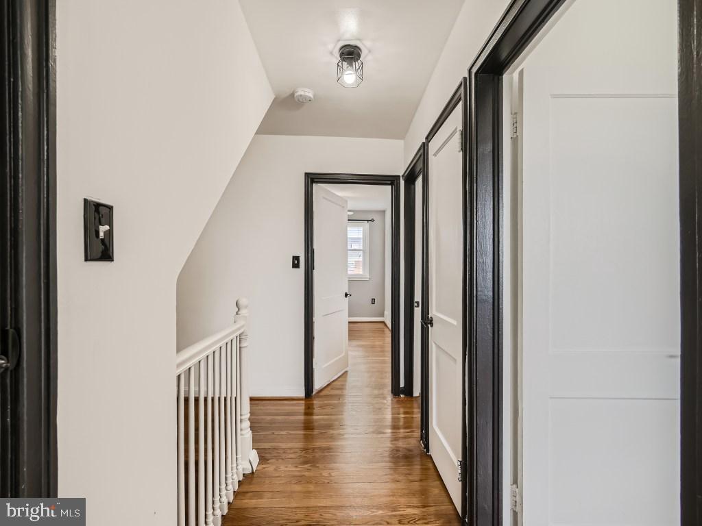 PERRING LOCH - Residential