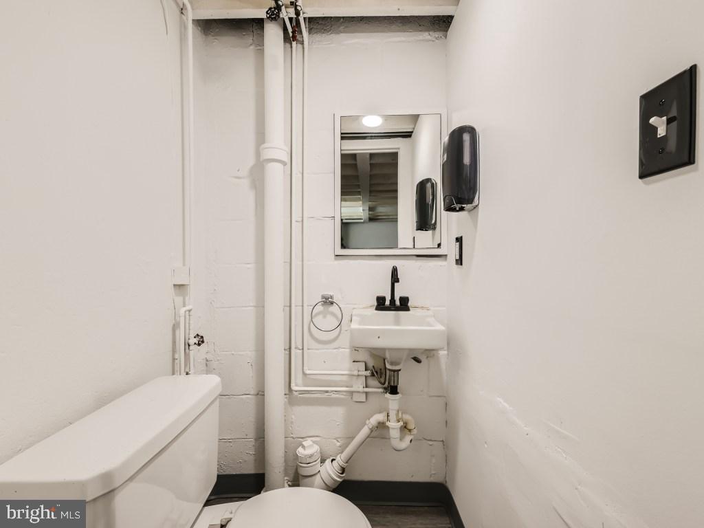 PERRING LOCH - Residential