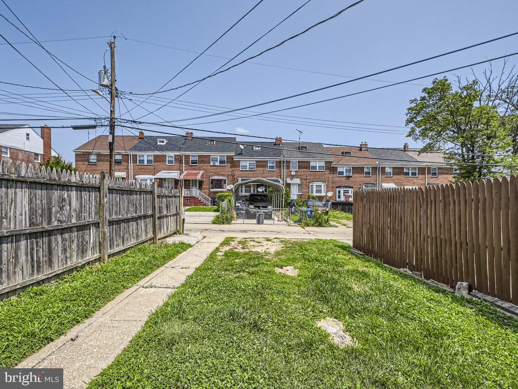 PERRING LOCH - Residential