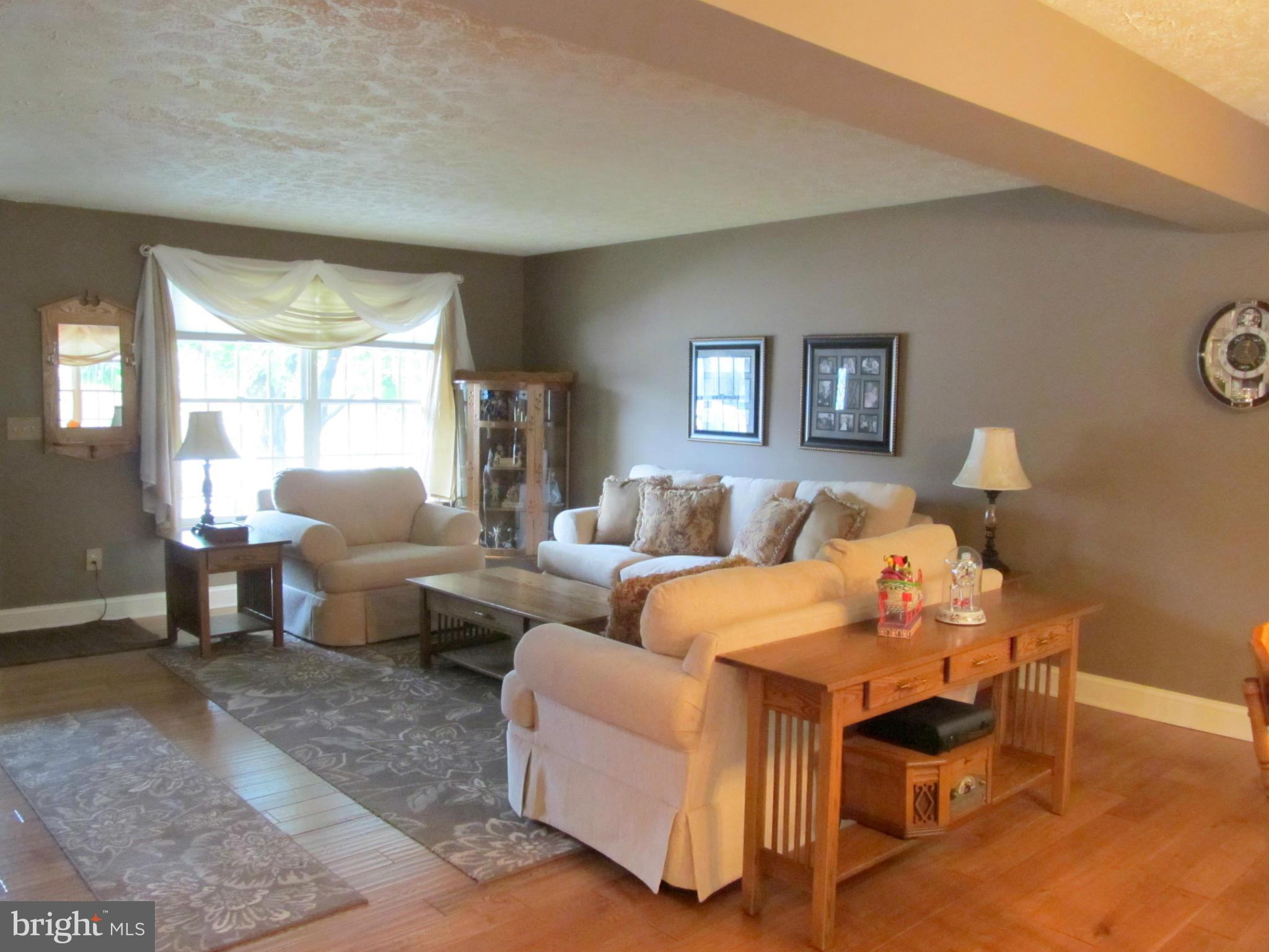 HARTING FARM - Residential