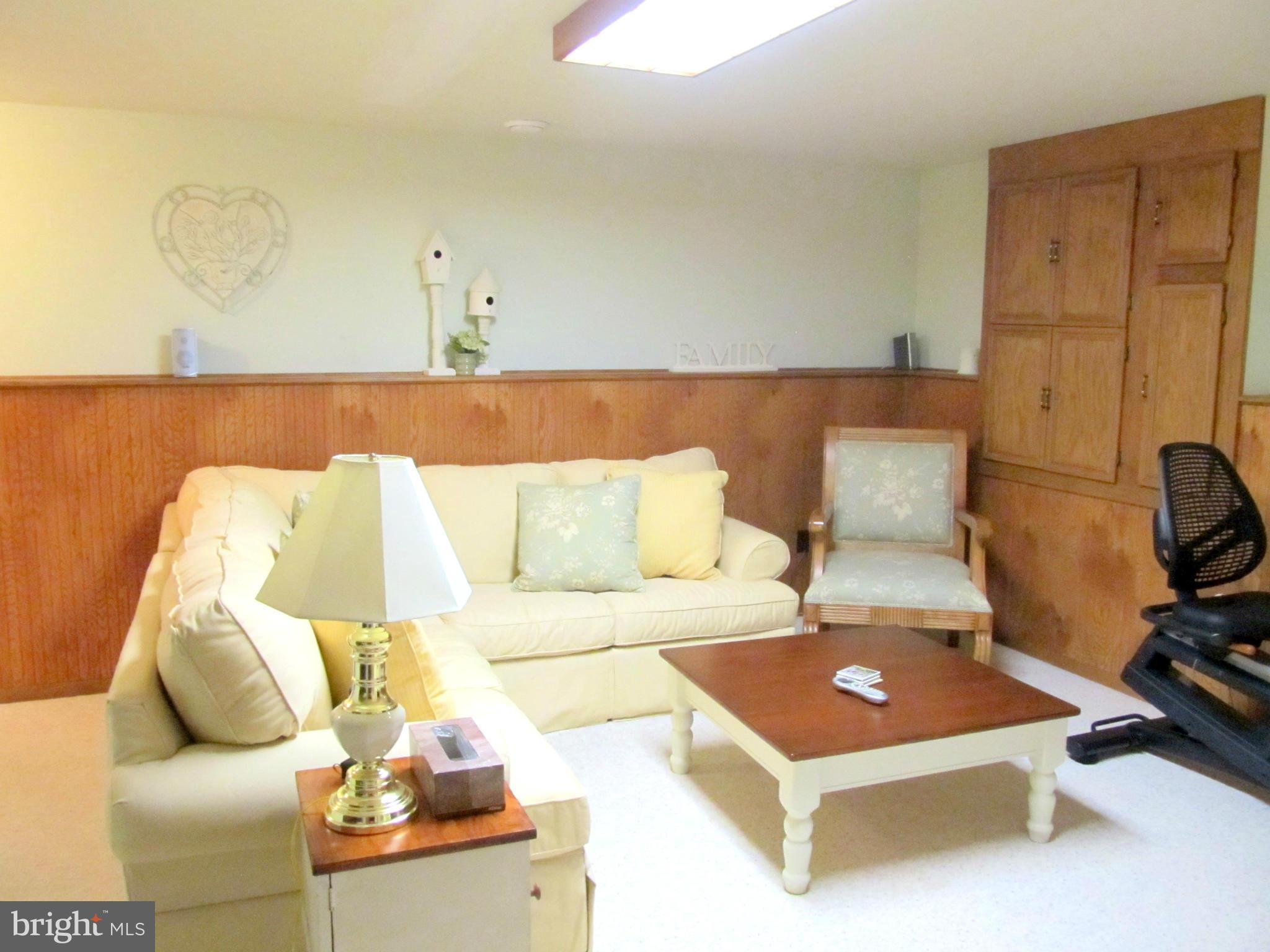 HARTING FARM - Residential