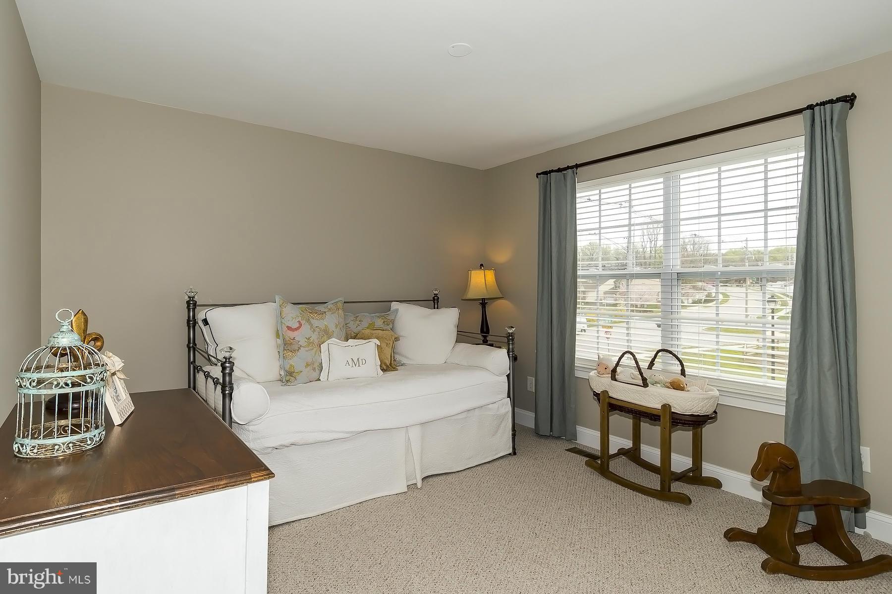 VILLAS AT SEVERNA PARK - Residential