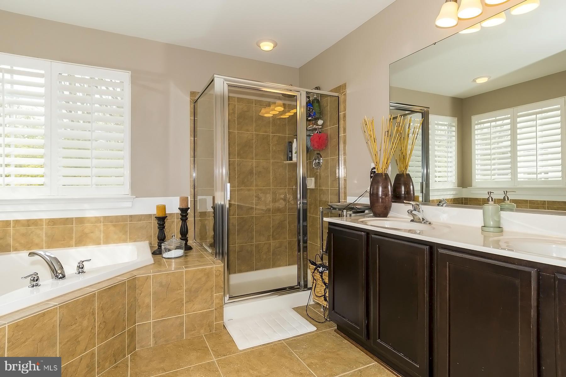 VILLAS AT SEVERNA PARK - Residential