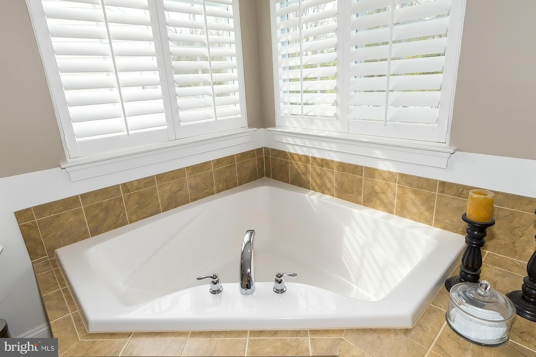 VILLAS AT SEVERNA PARK - Residential