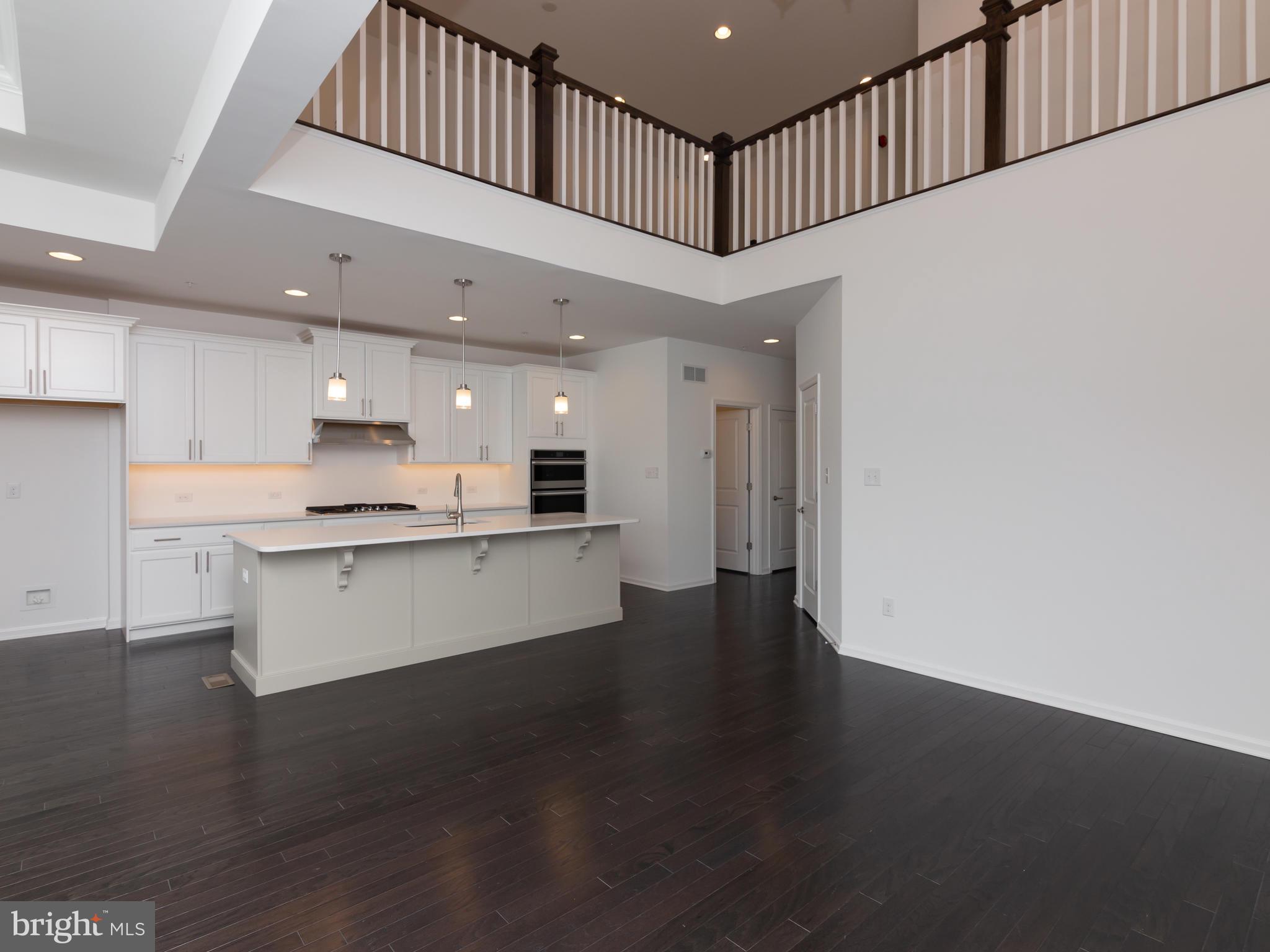 SPRING OAK - Residential