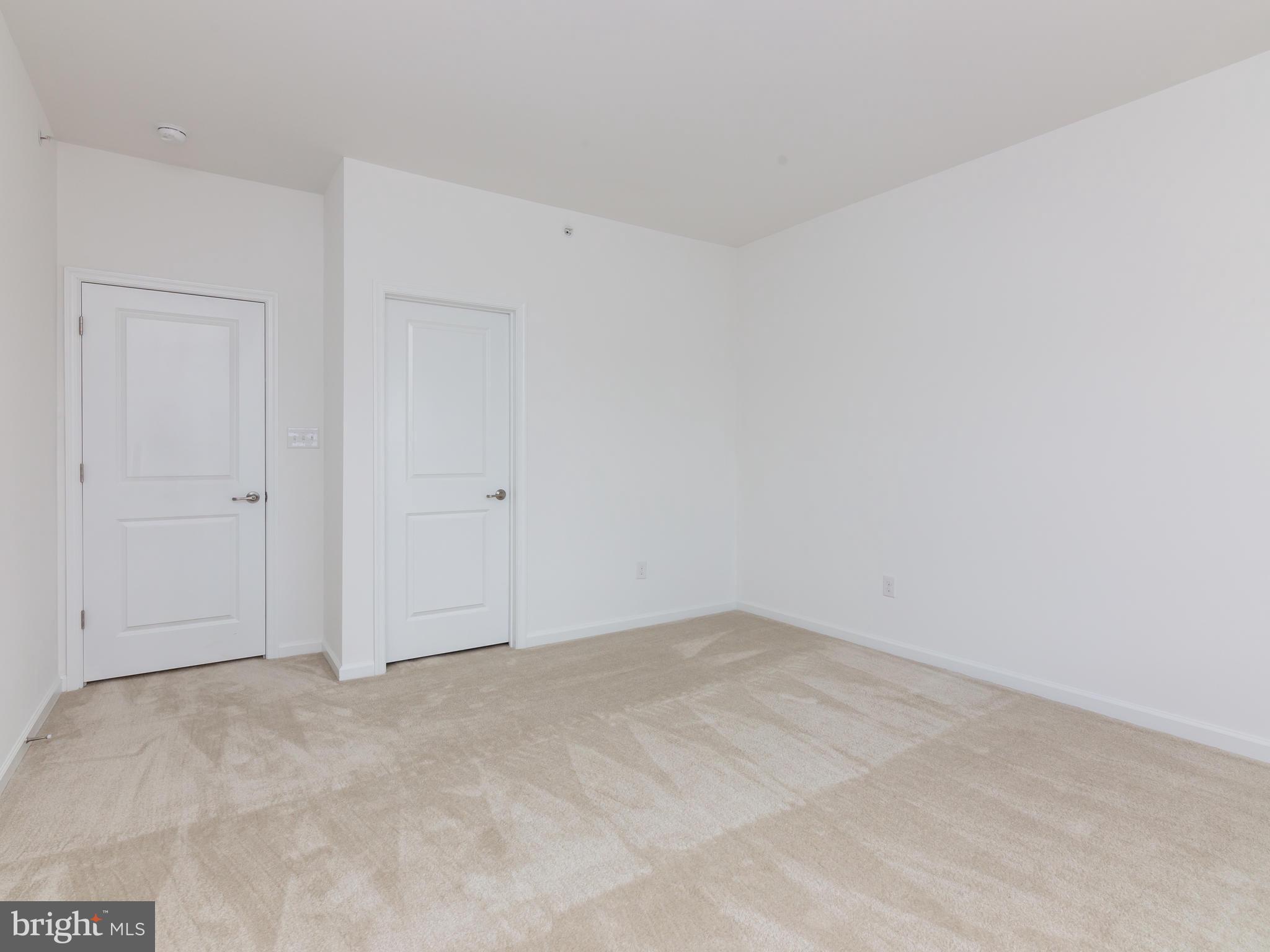 SPRING OAK - Residential