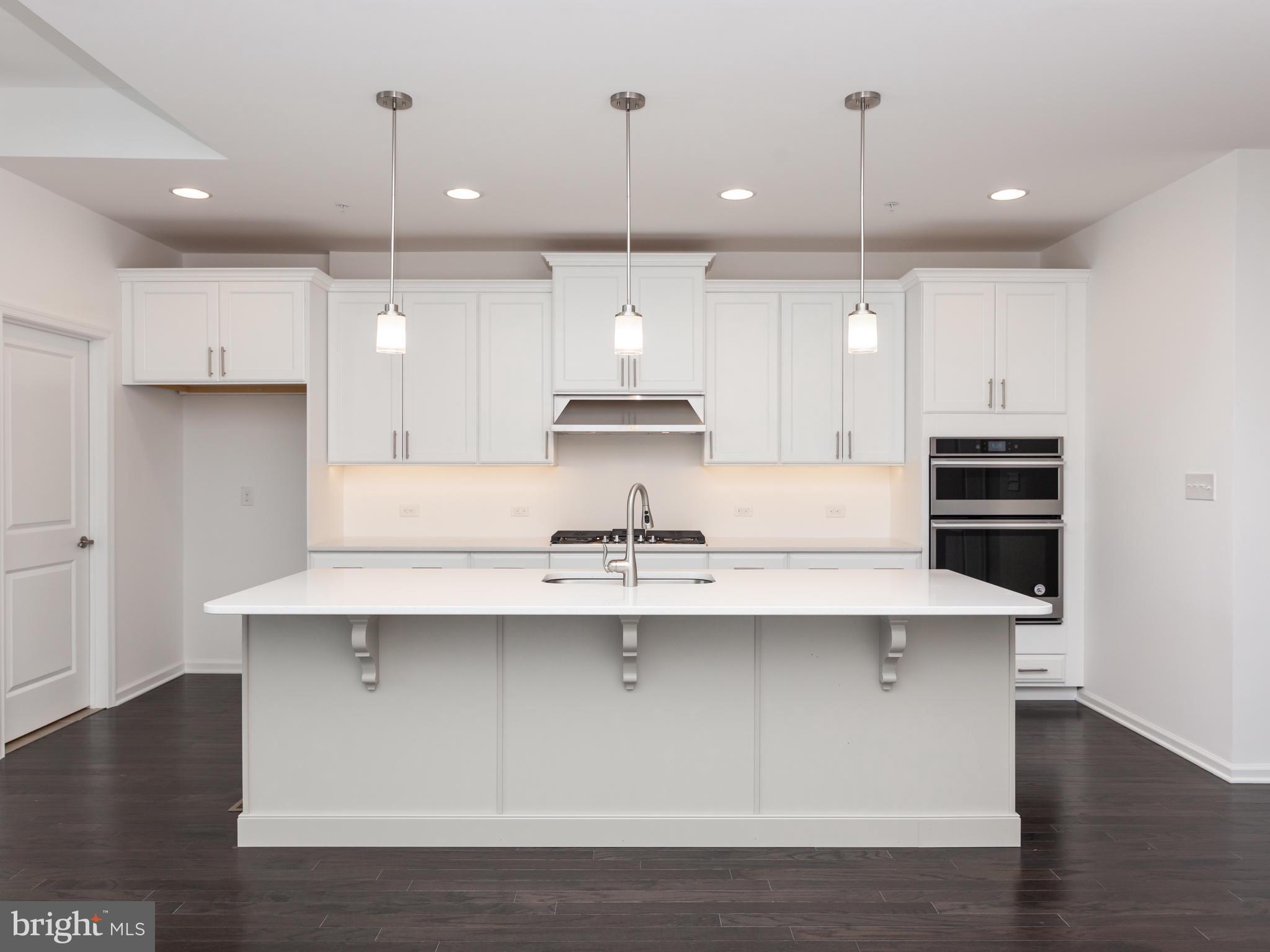 SPRING OAK - Residential