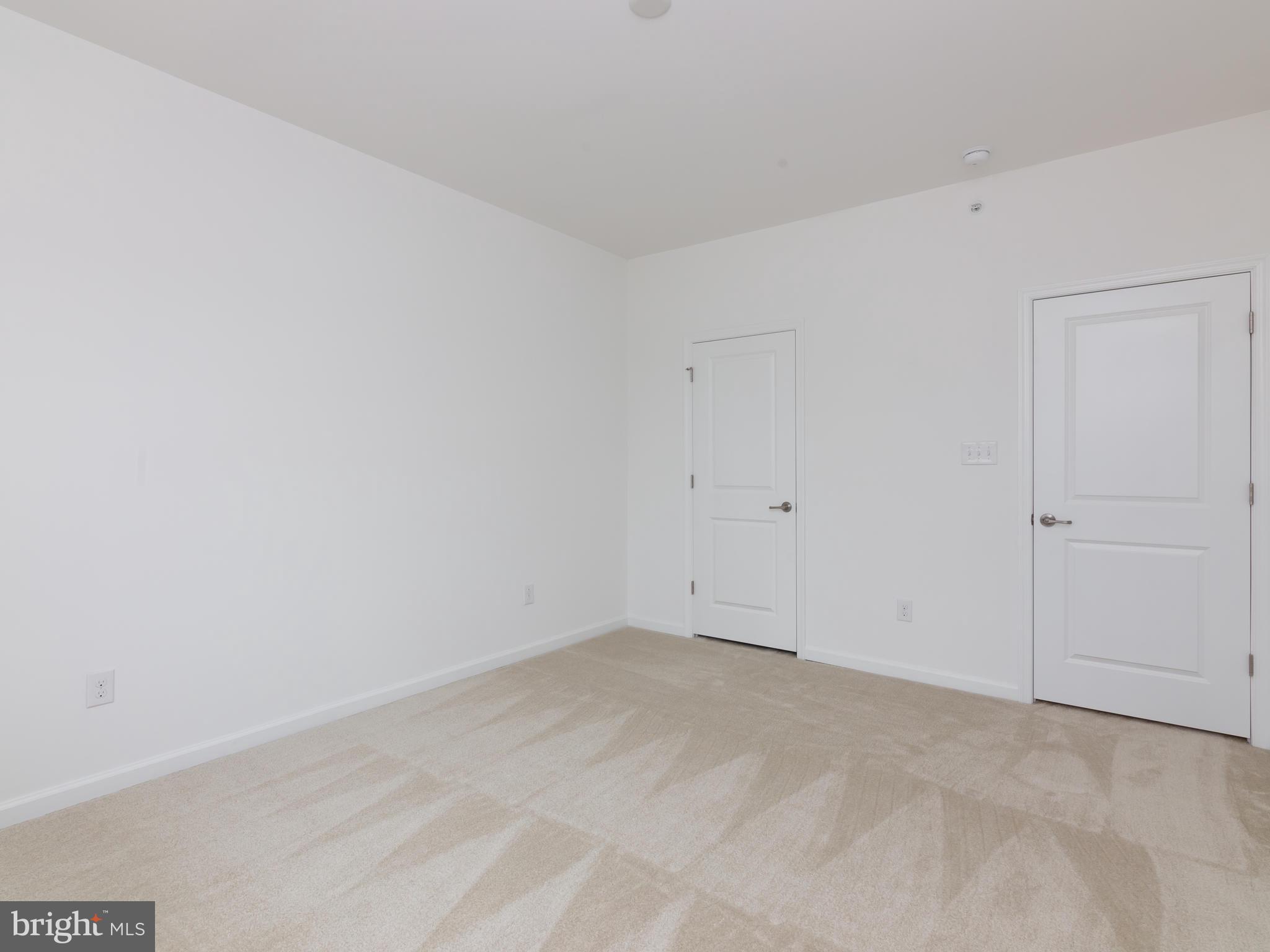 SPRING OAK - Residential