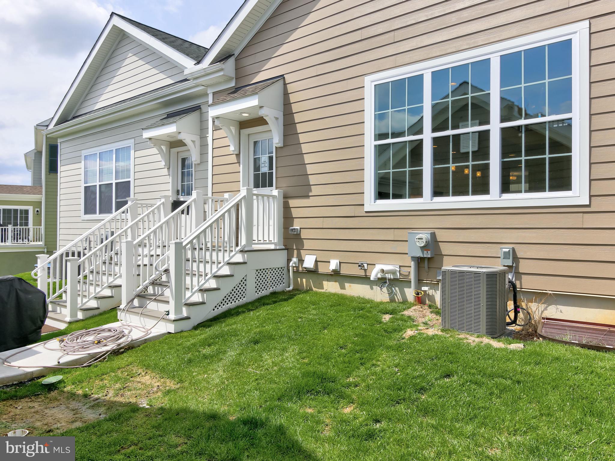 SPRING OAK - Residential