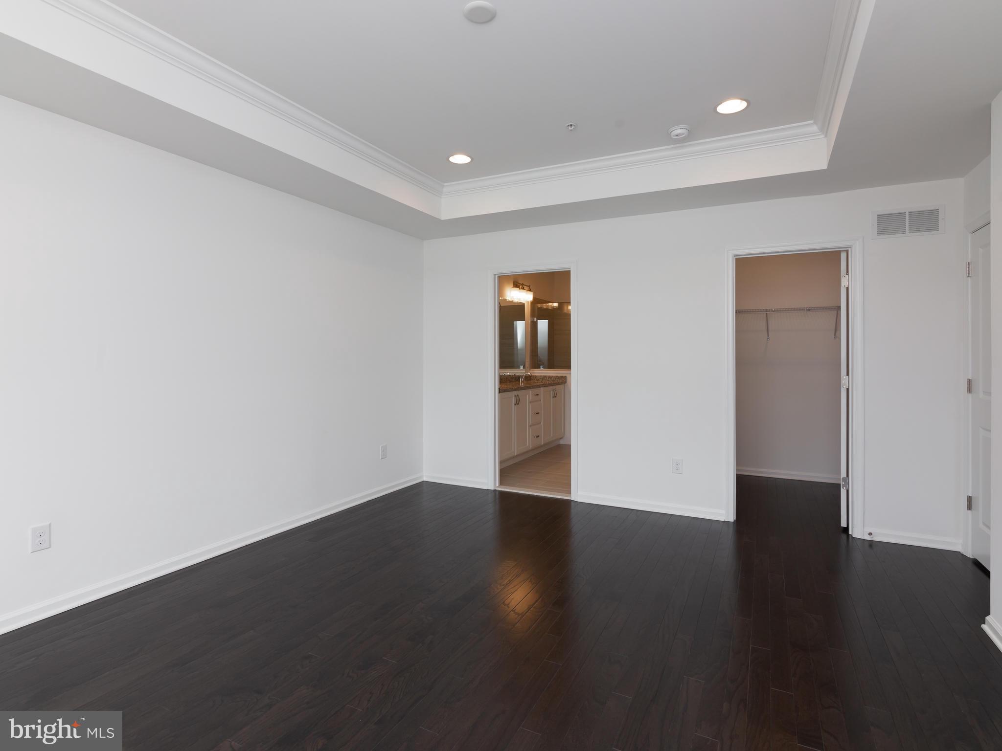 SPRING OAK - Residential