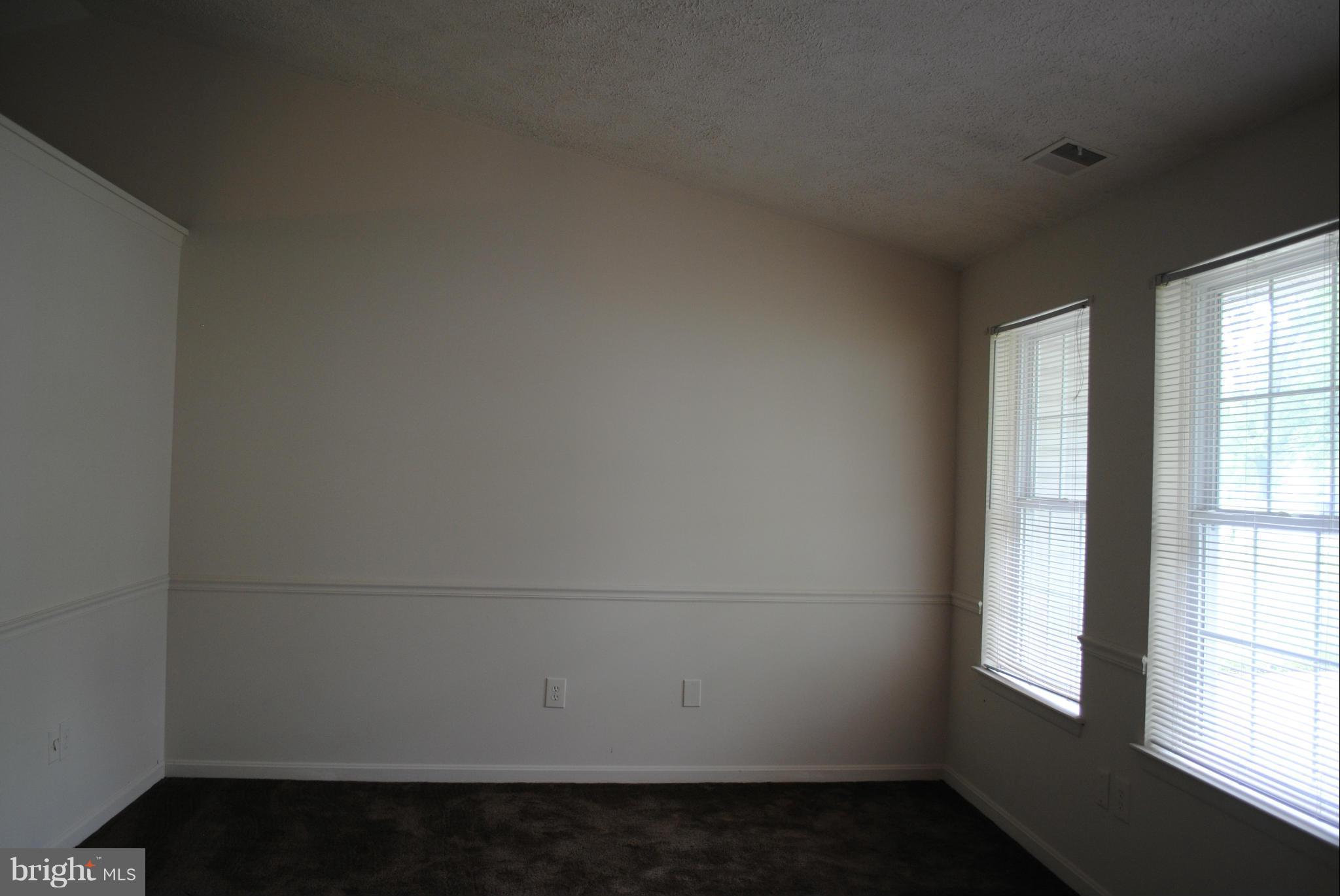 ST CHARLES SUB - HUNTINGTON - Residential Lease