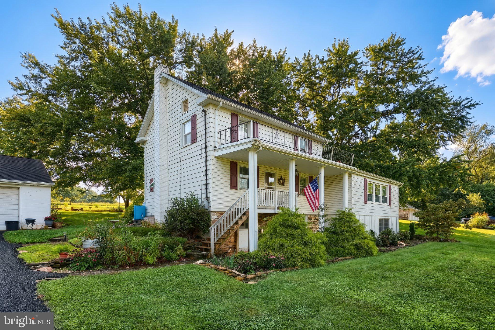 1334 RICHMOND ROAD