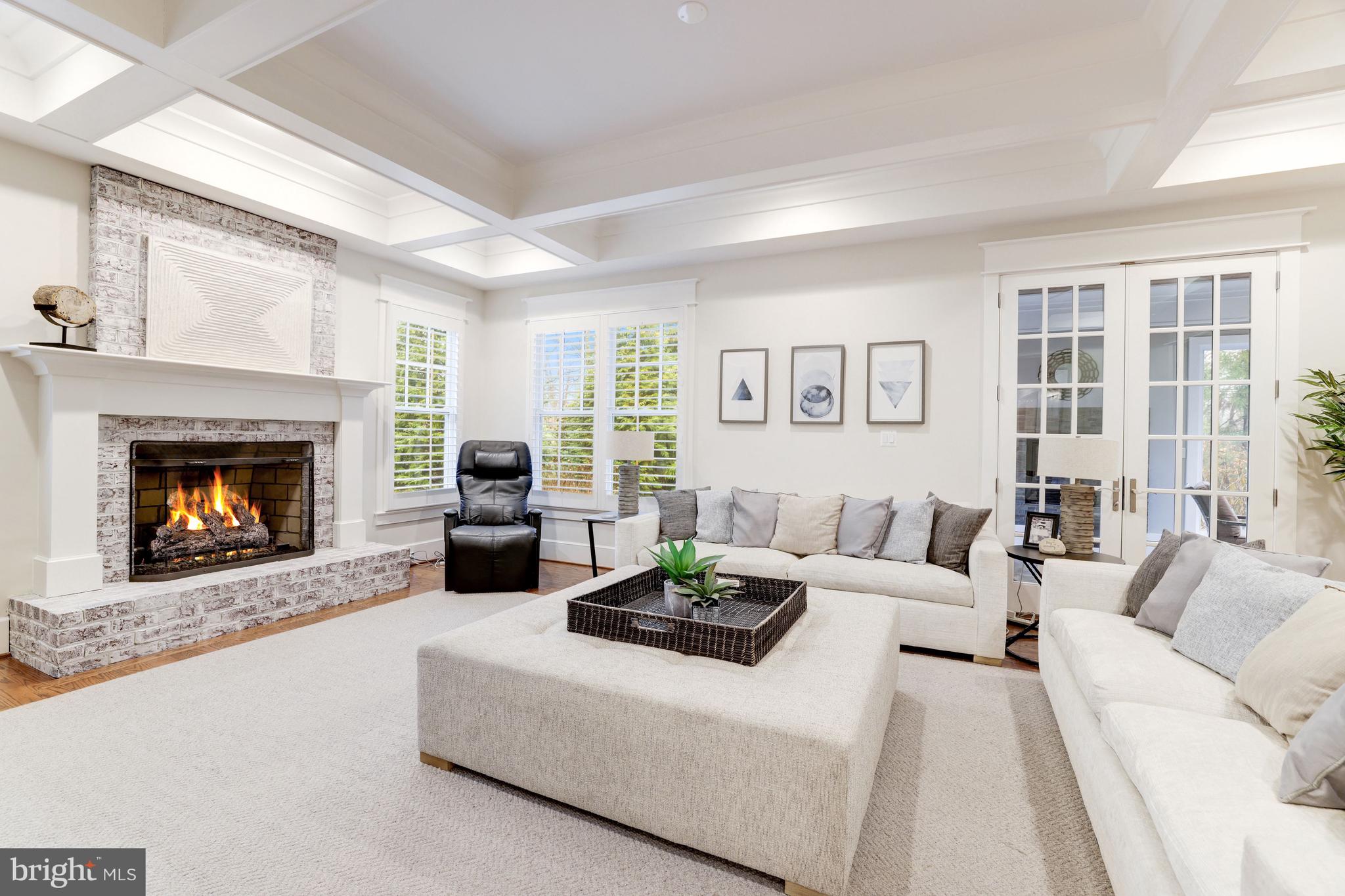 FRANKLIN PARK - Residential