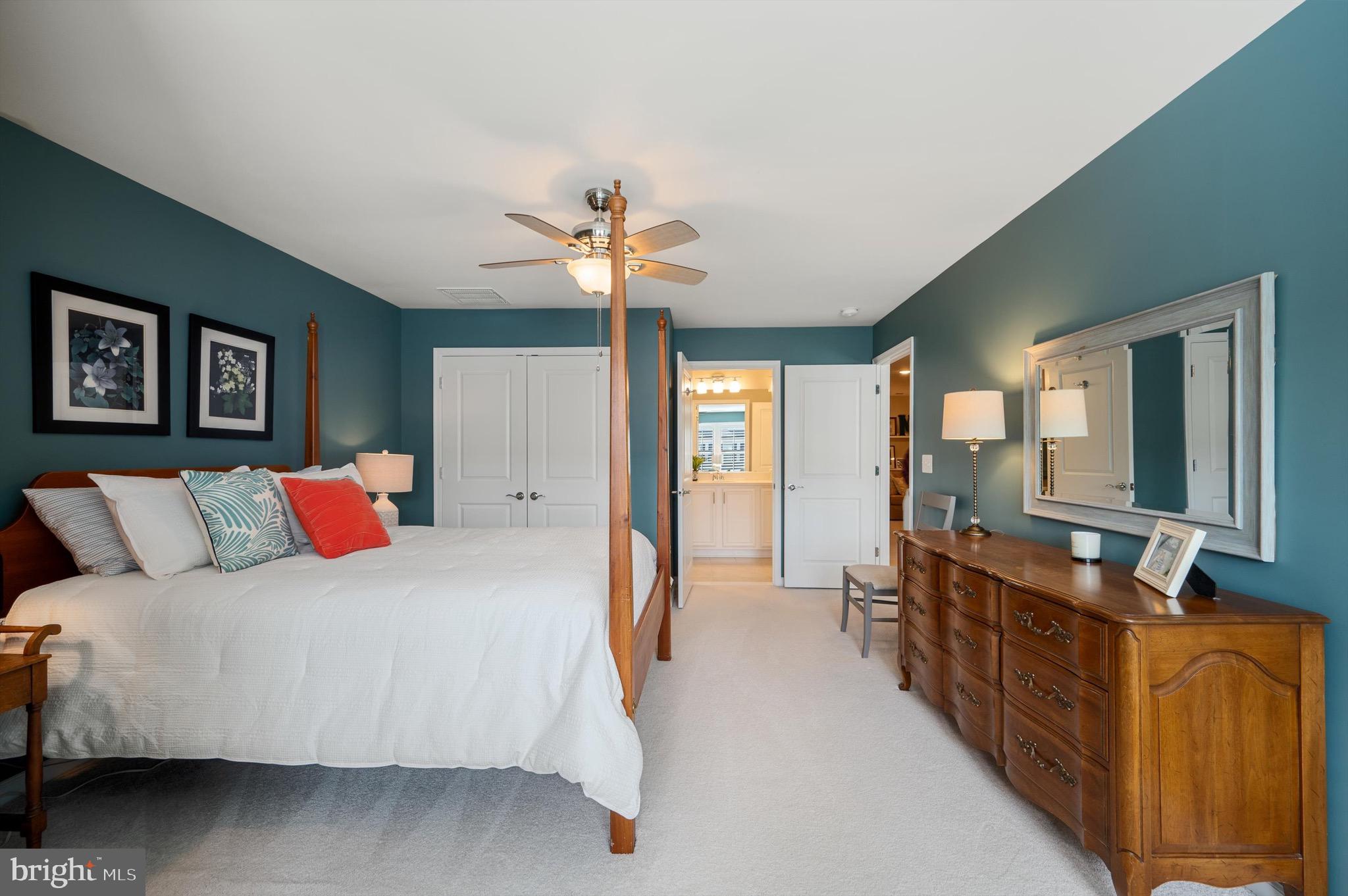 LEXINGTON 7 - Residential