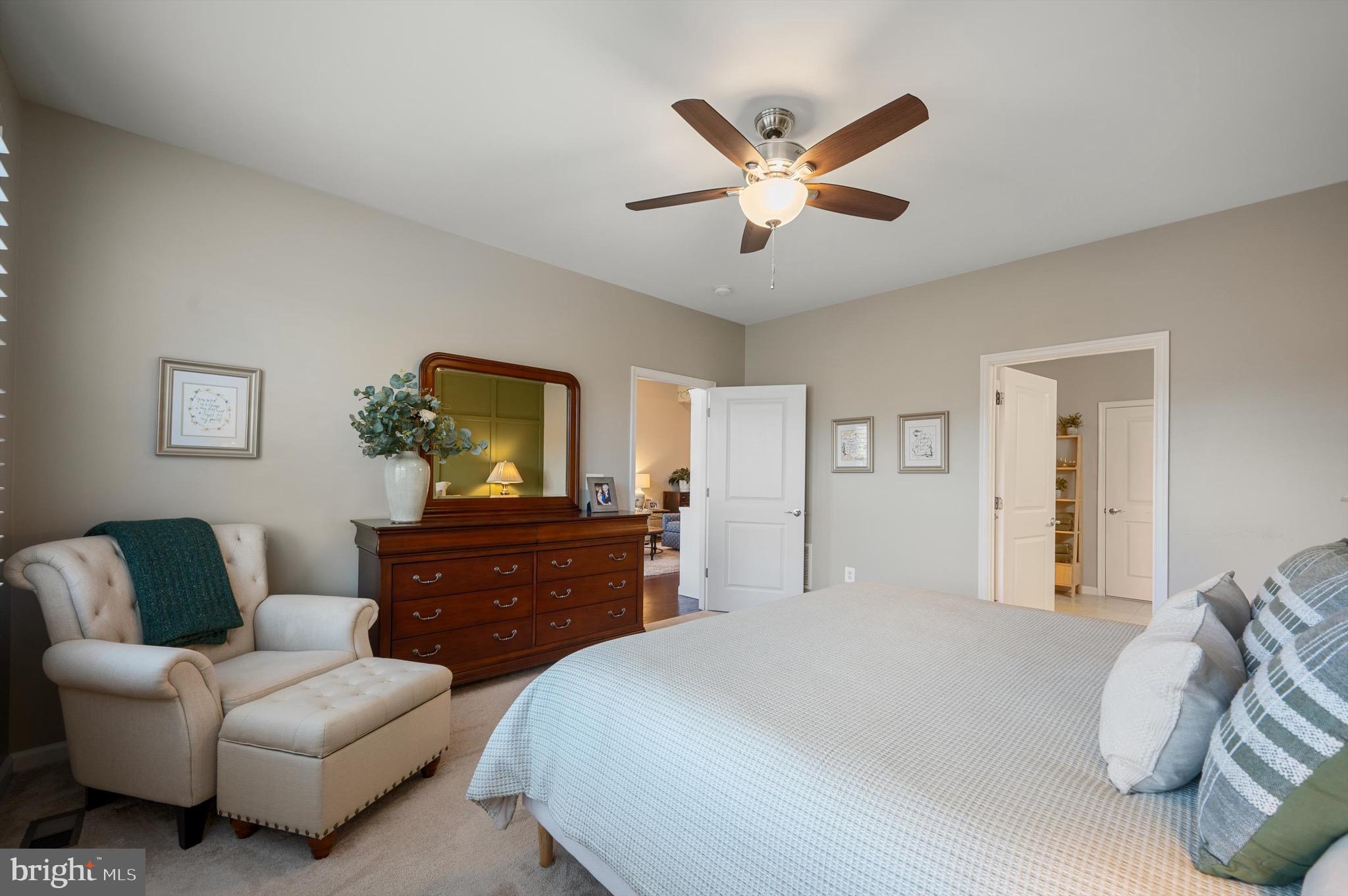 LEXINGTON 7 - Residential