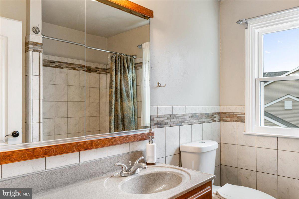 HAMPTON CHASE - Residential