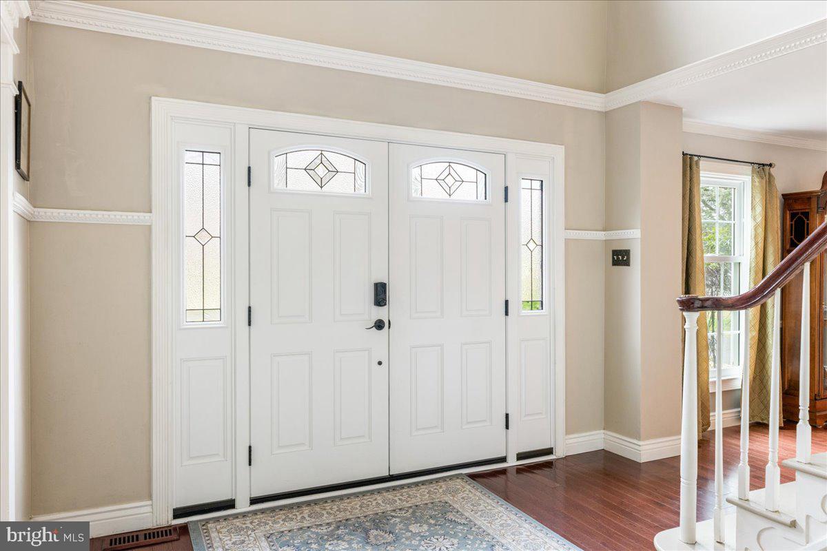 HAMPTON CHASE - Residential