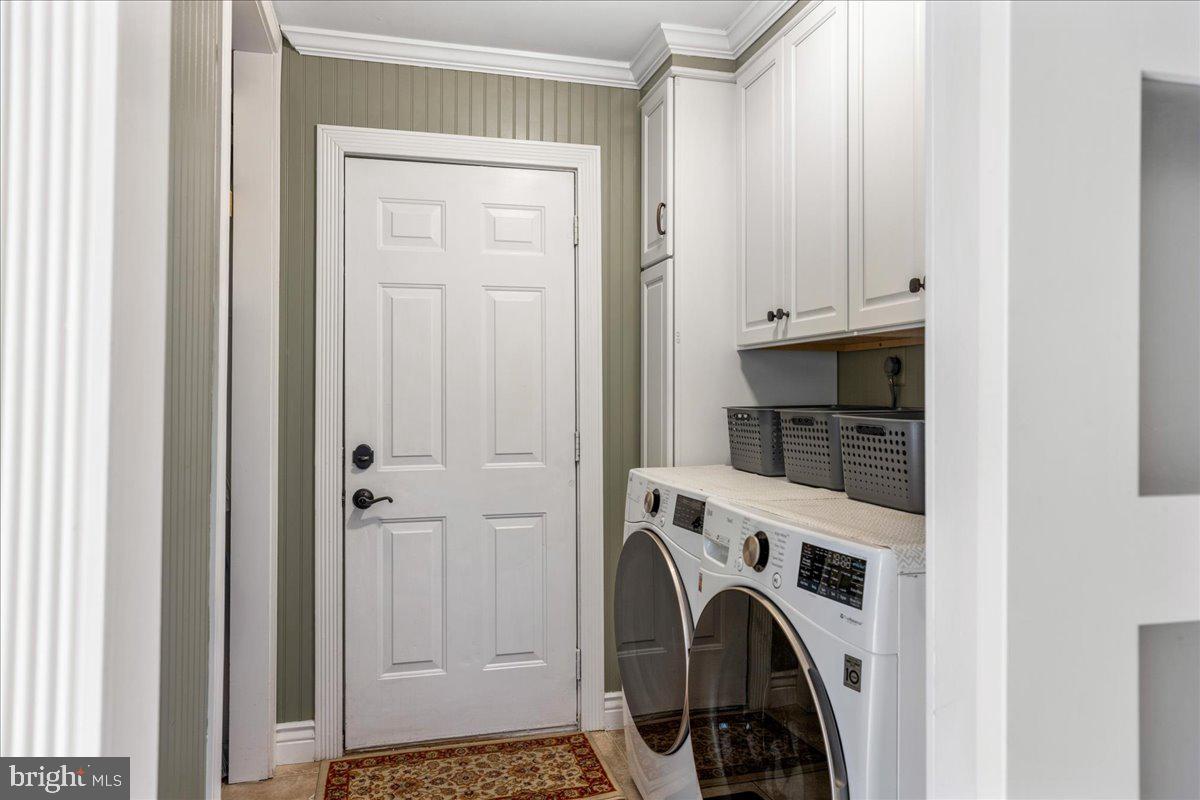 HAMPTON CHASE - Residential