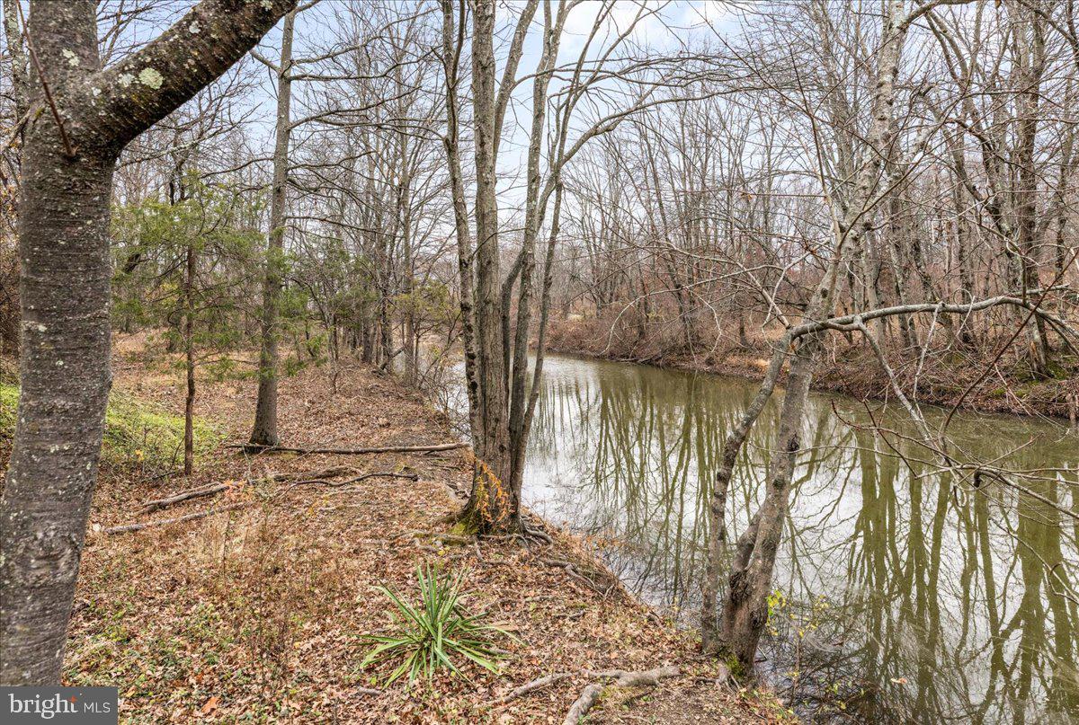 HAMPTON CHASE - Residential