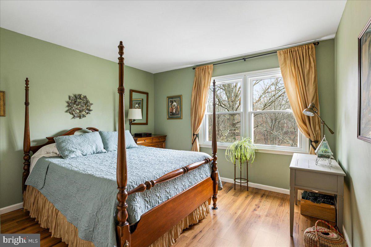 HAMPTON CHASE - Residential