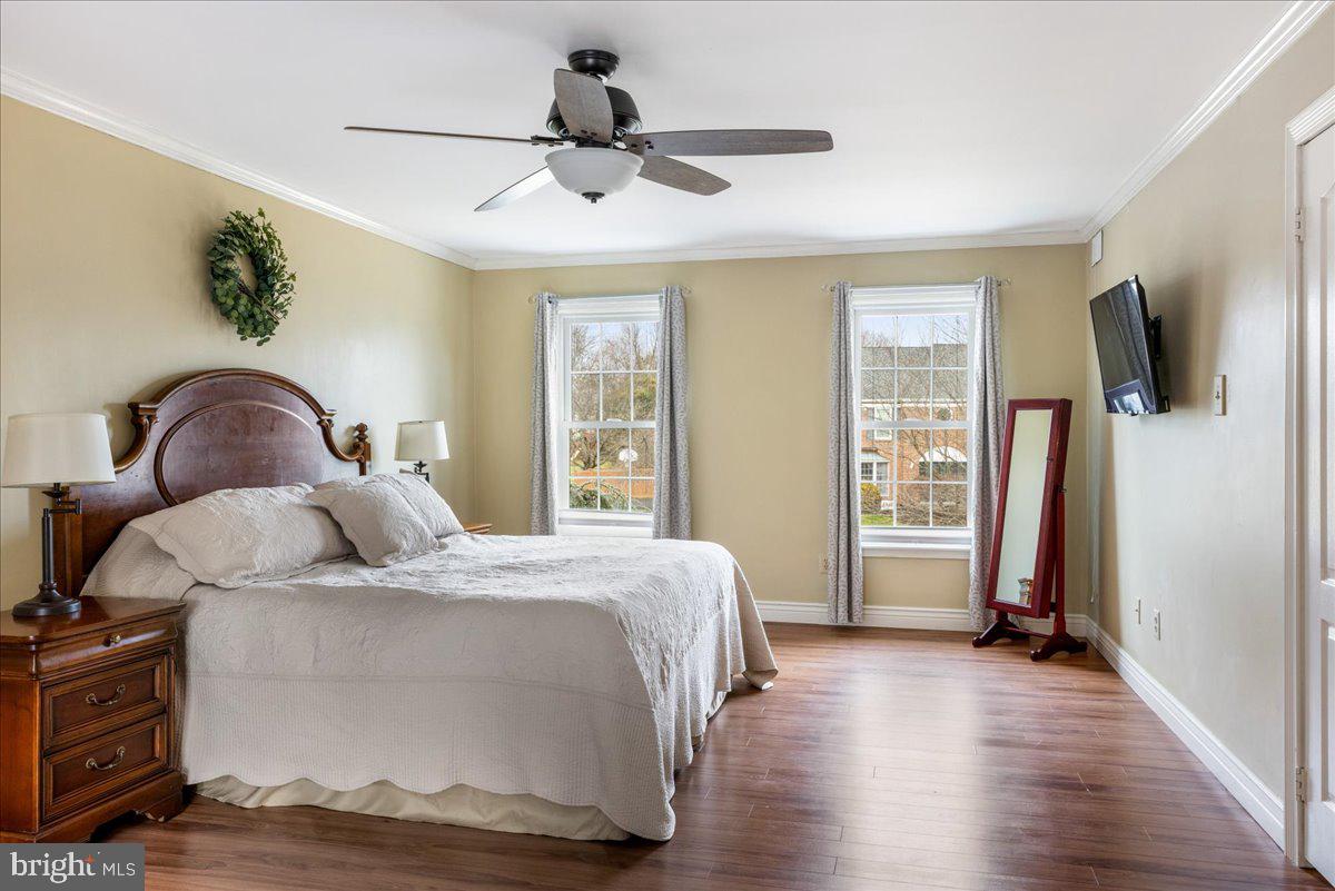 HAMPTON CHASE - Residential