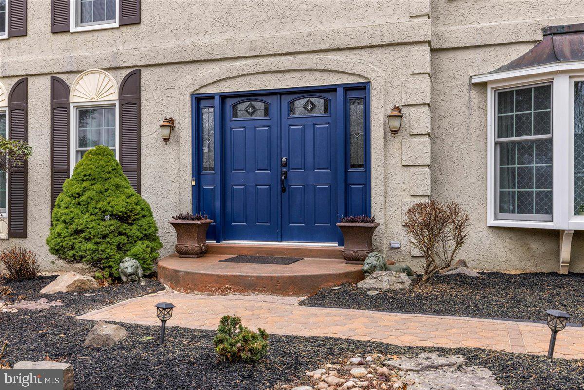 HAMPTON CHASE - Residential