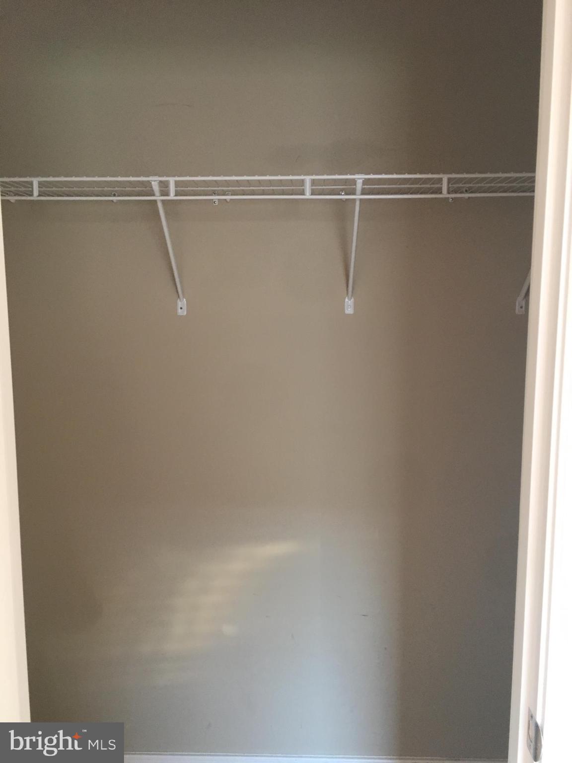 HUNTINGTON MEWS - Residential Lease