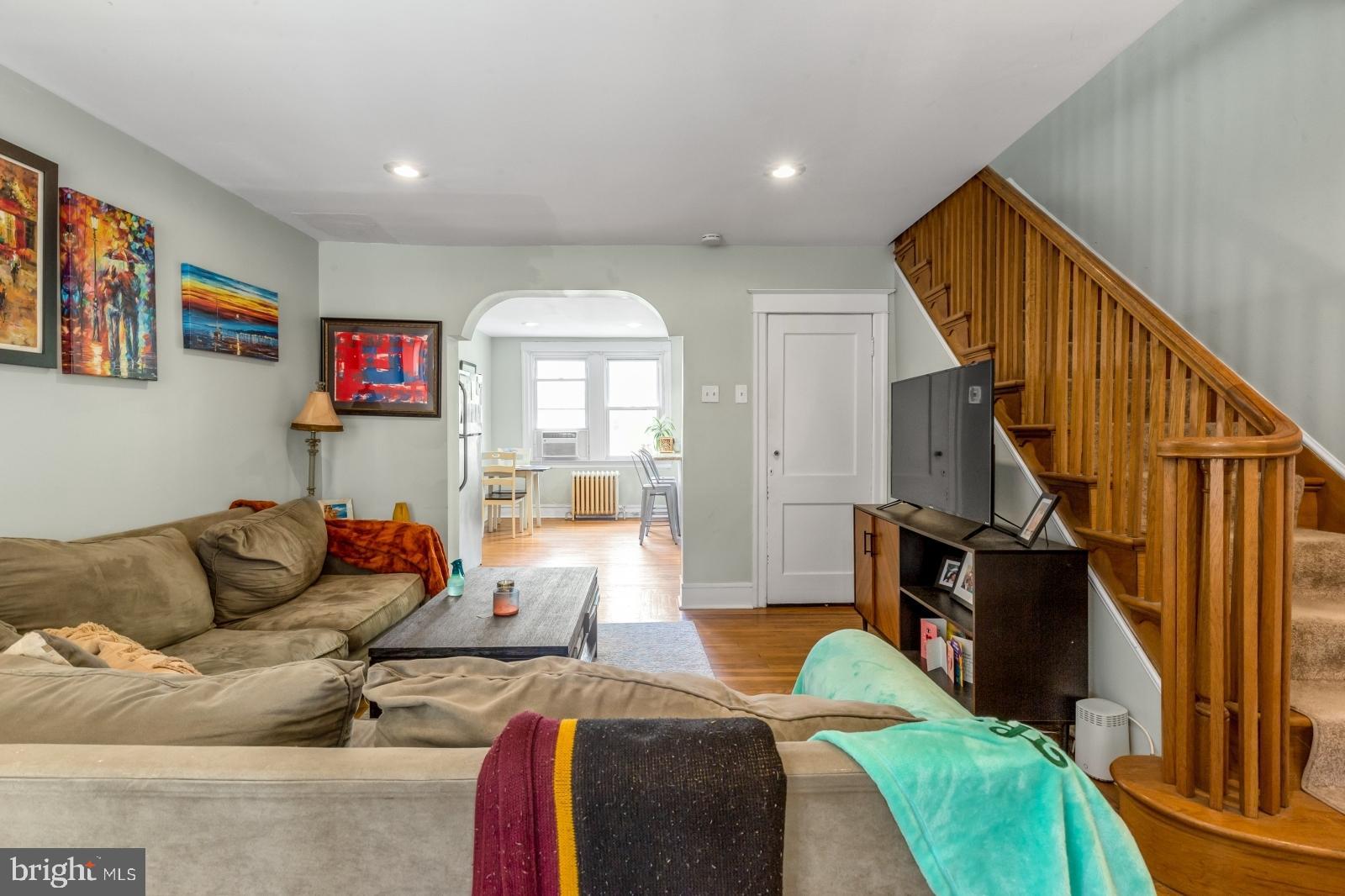 ROXBOROUGH - Residential Lease