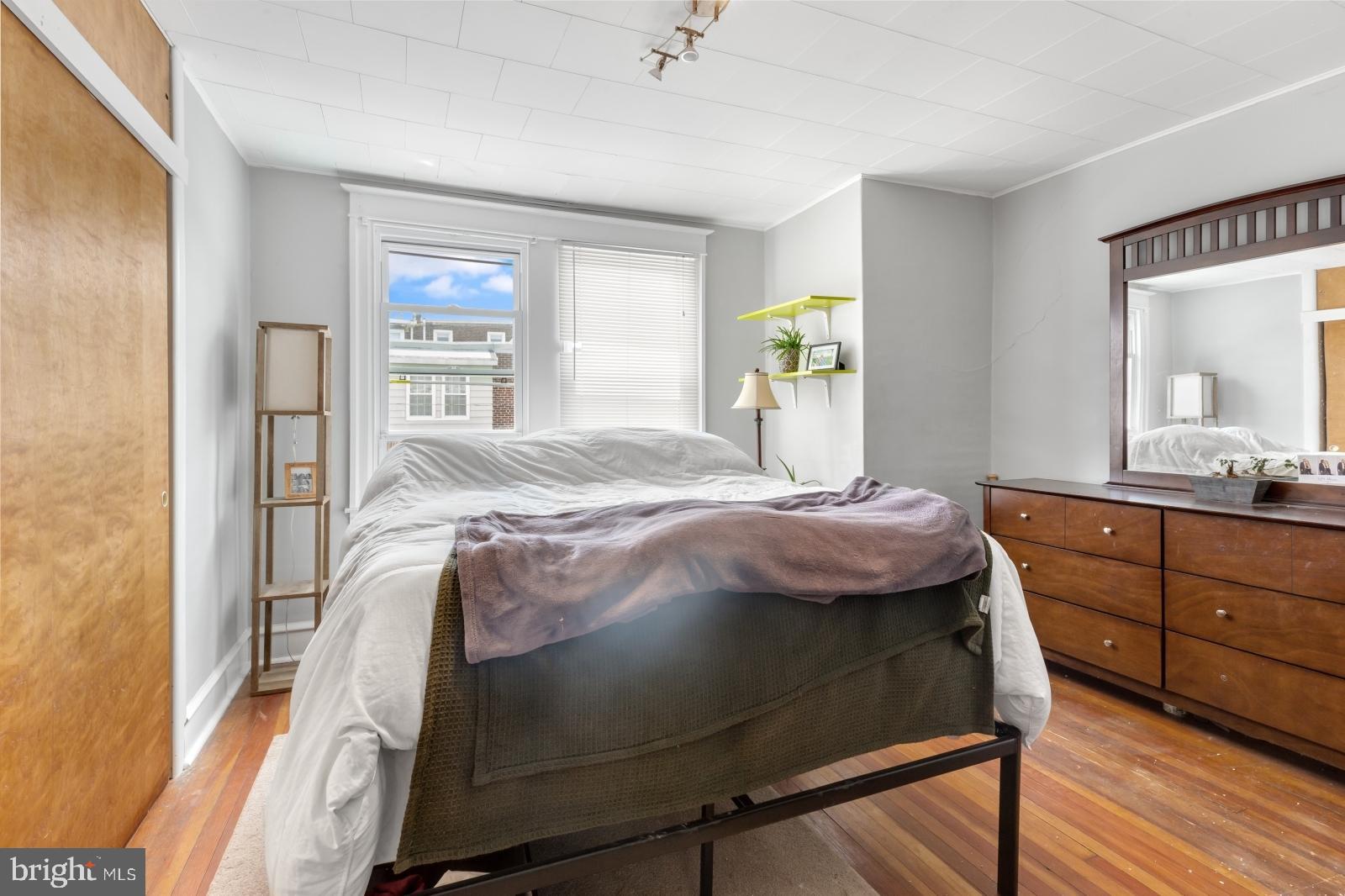 ROXBOROUGH - Residential Lease