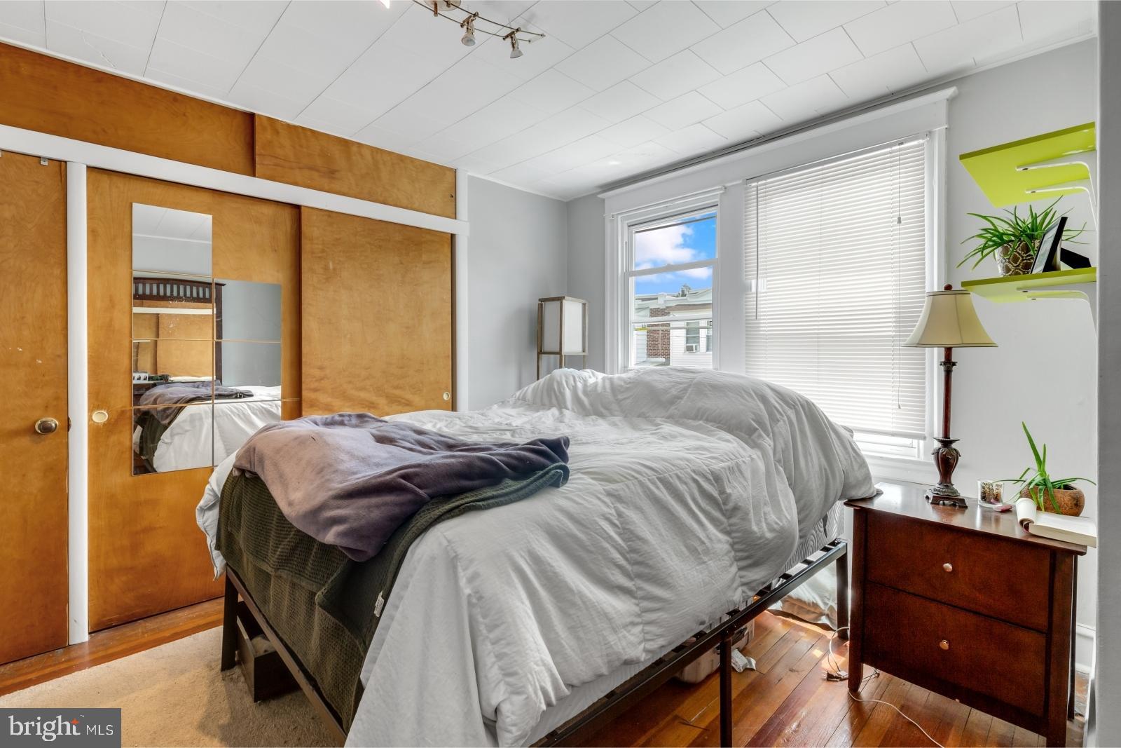 ROXBOROUGH - Residential Lease