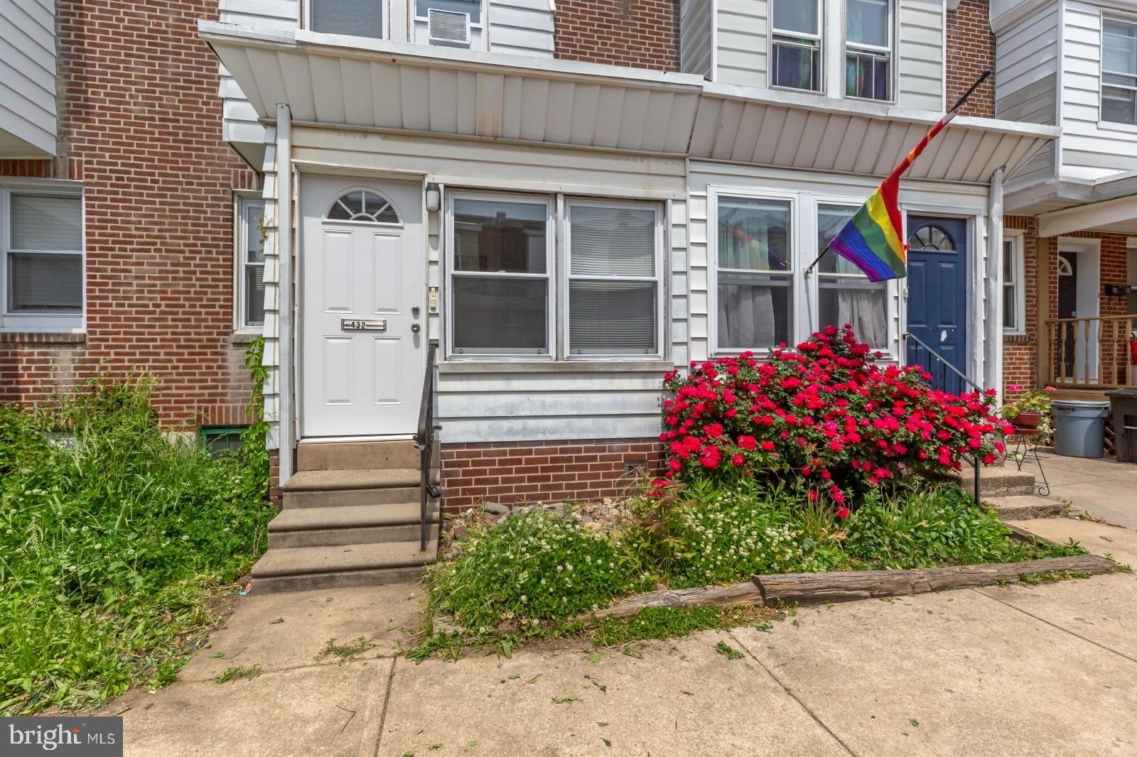 ROXBOROUGH - Residential Lease