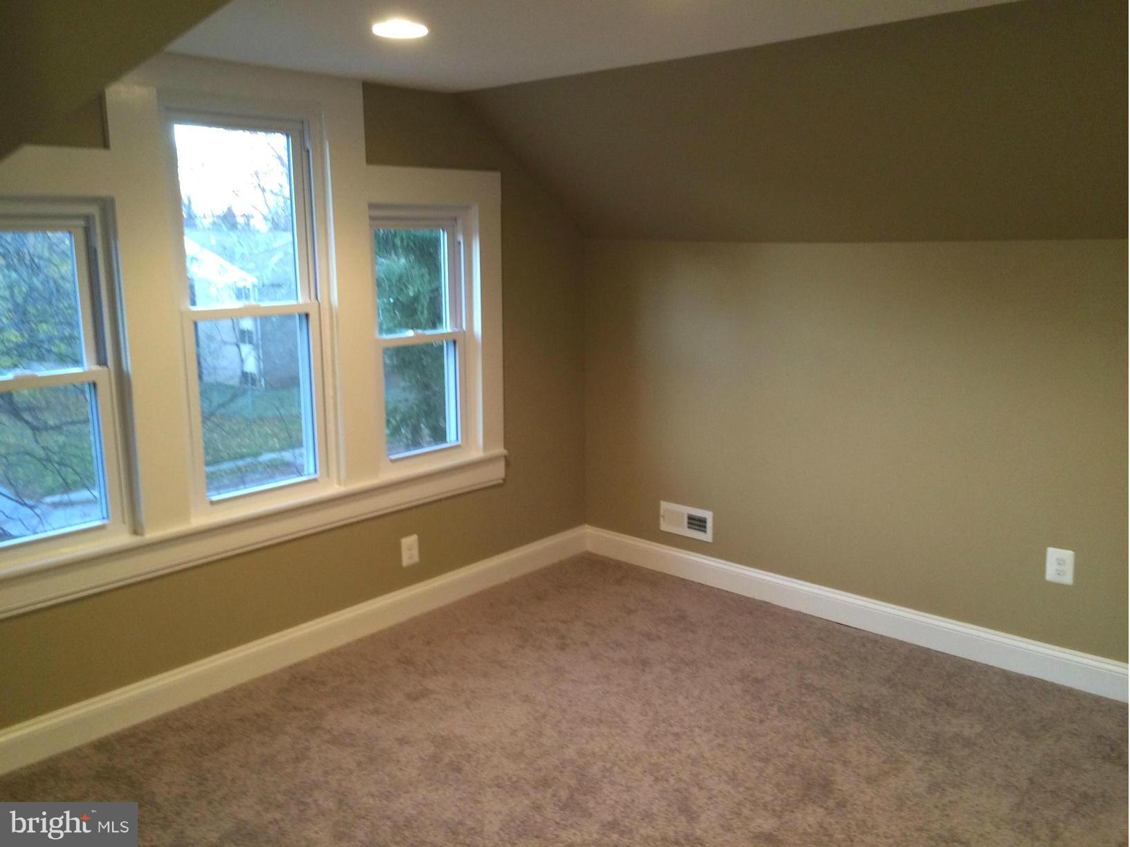 HOWARD PARK - Residential