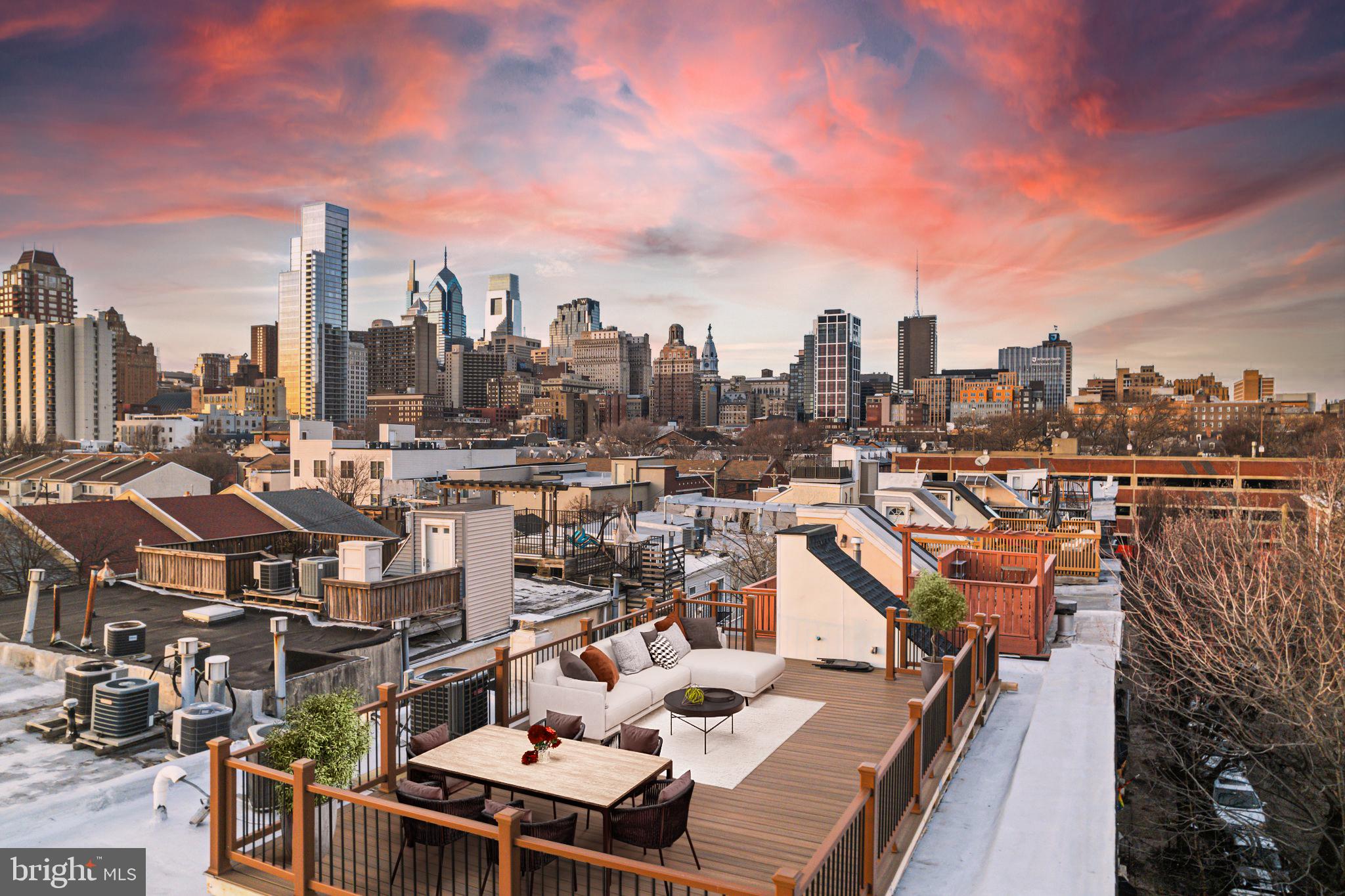 628 S CLIFTON