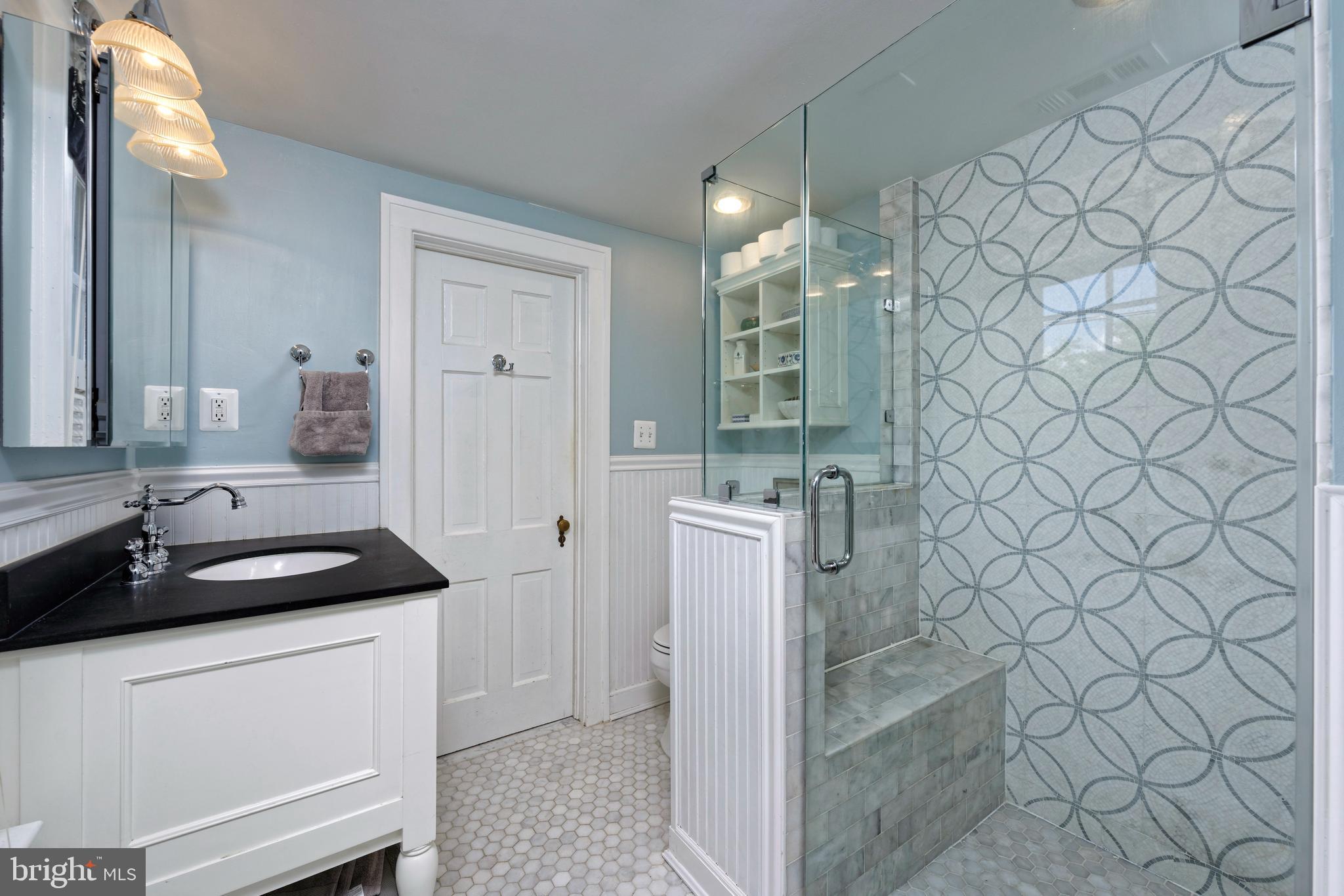 OLD TOWN ALEXANDRIA - Residential