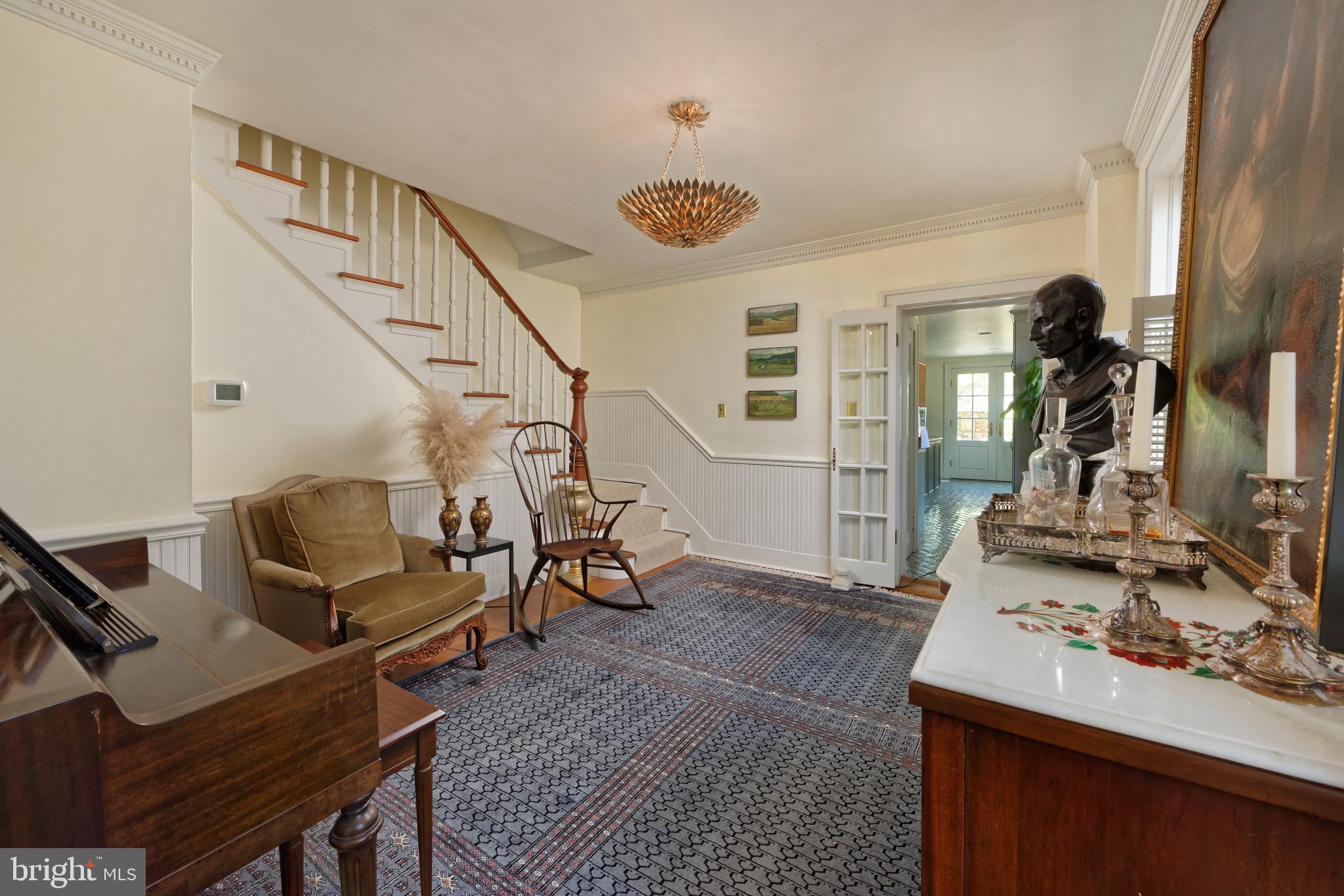 OLD TOWN ALEXANDRIA - Residential