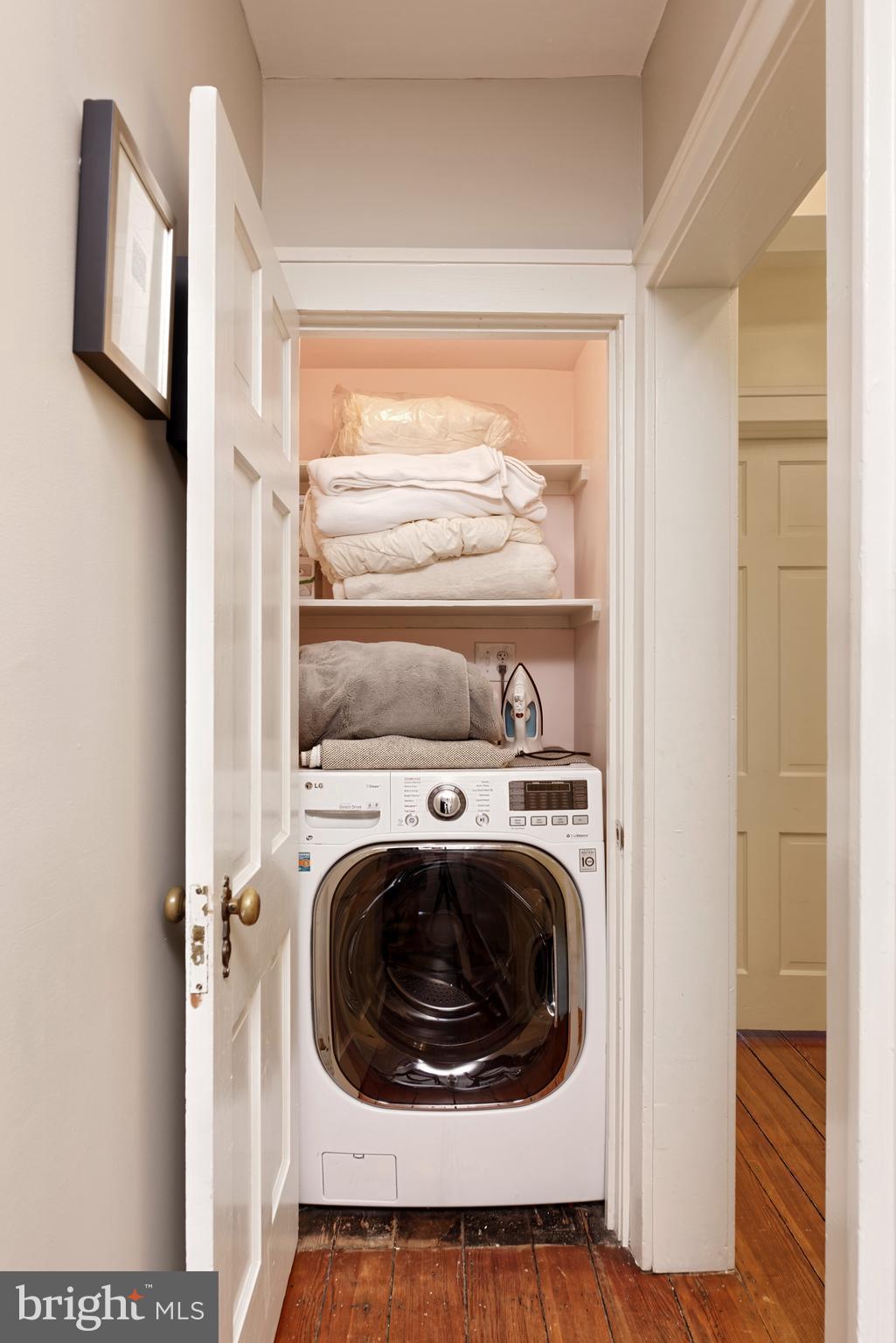 OLD TOWN ALEXANDRIA - Residential