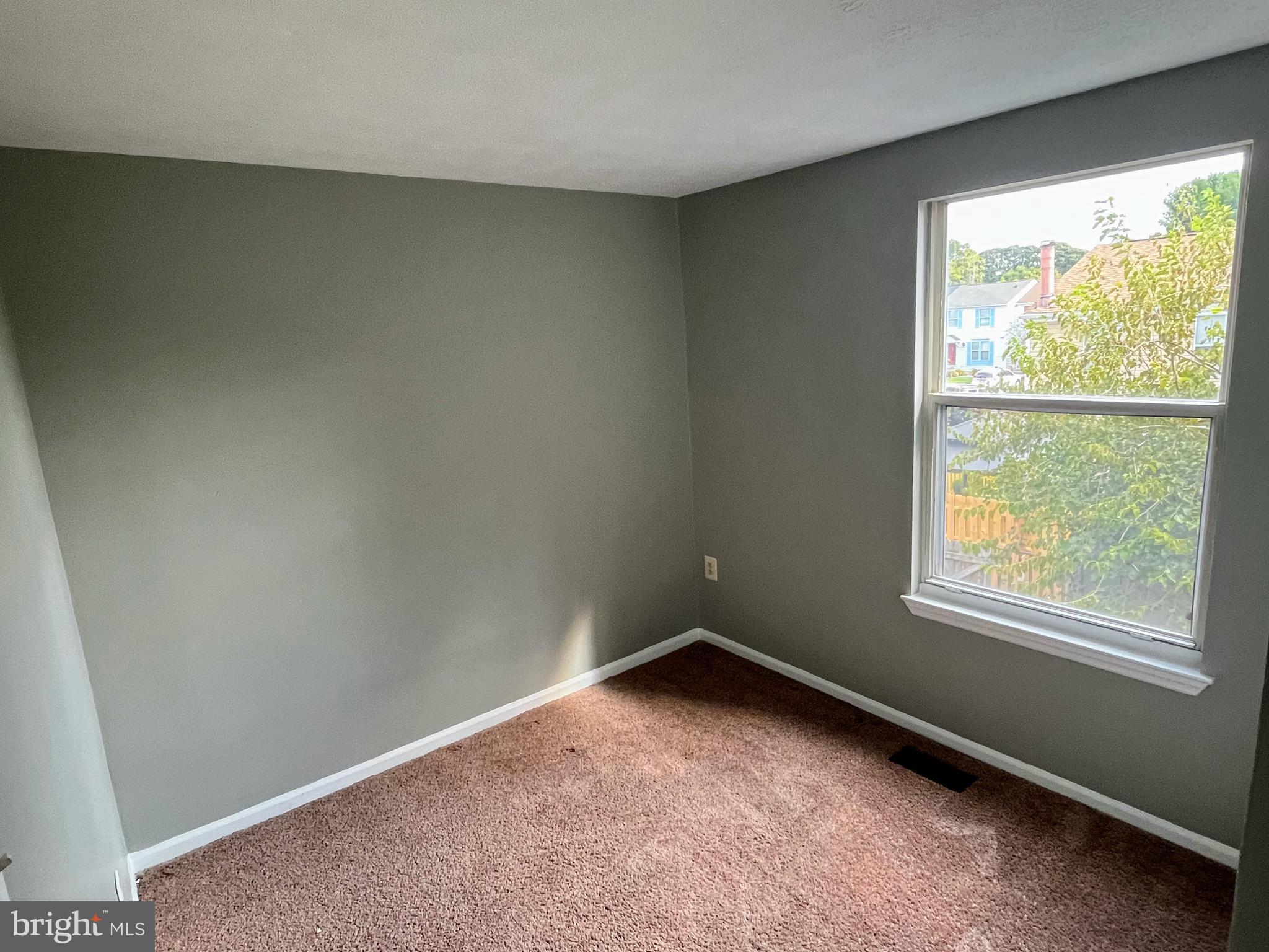 GRAYS LUCK CONDO - Residential