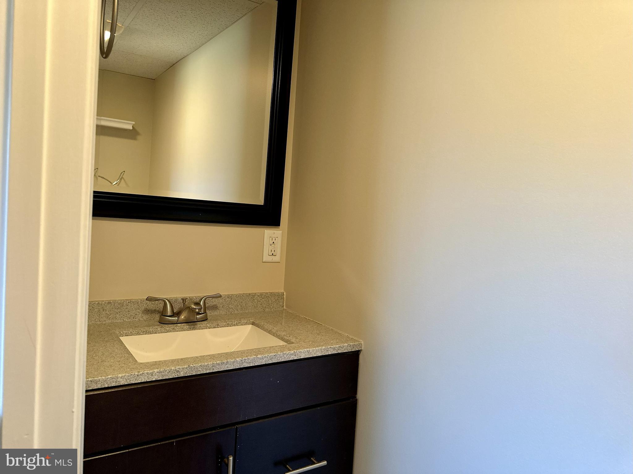 FOUNTAIN HEAD - Residential