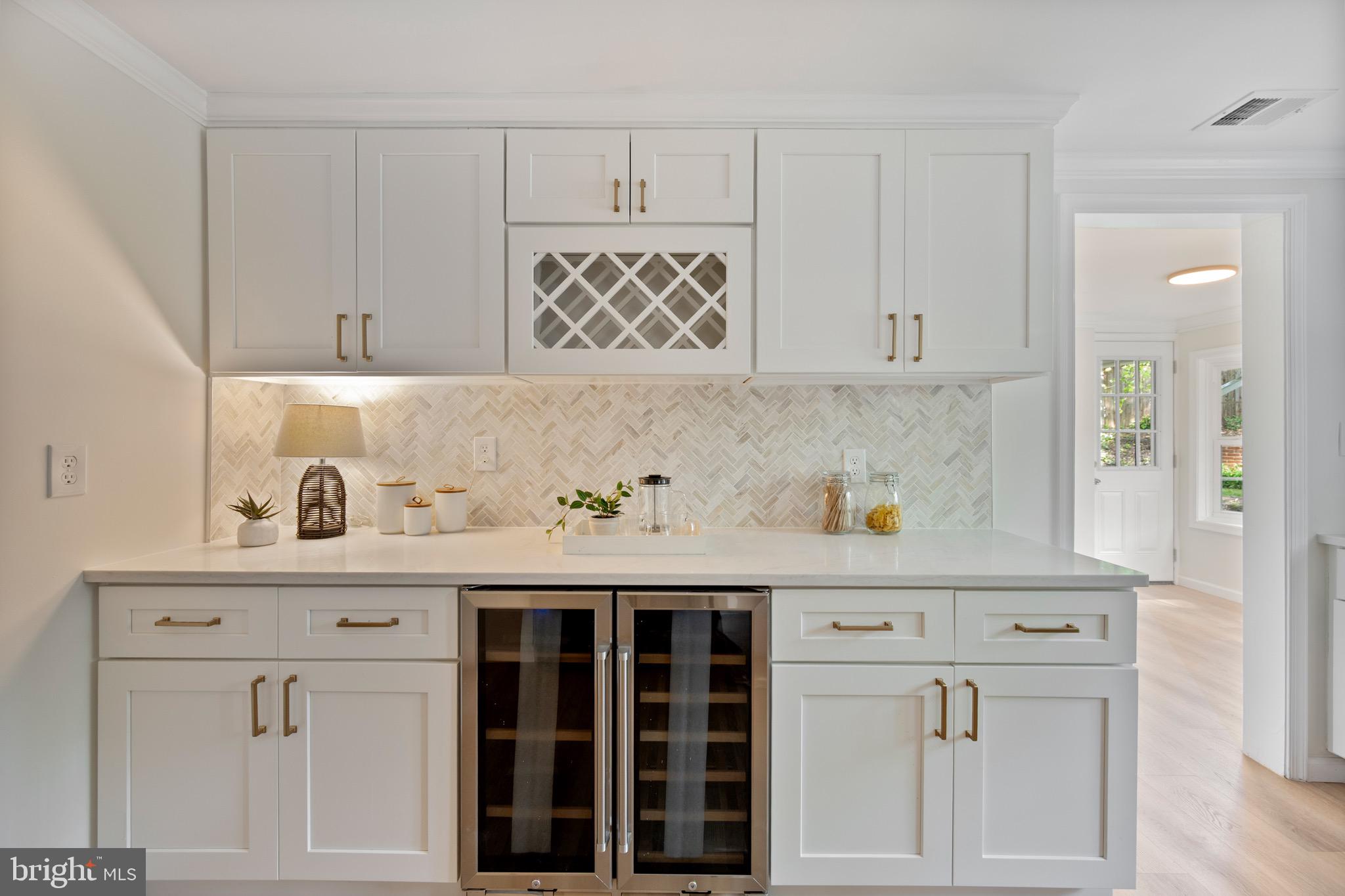 WILTON WOODS - Residential