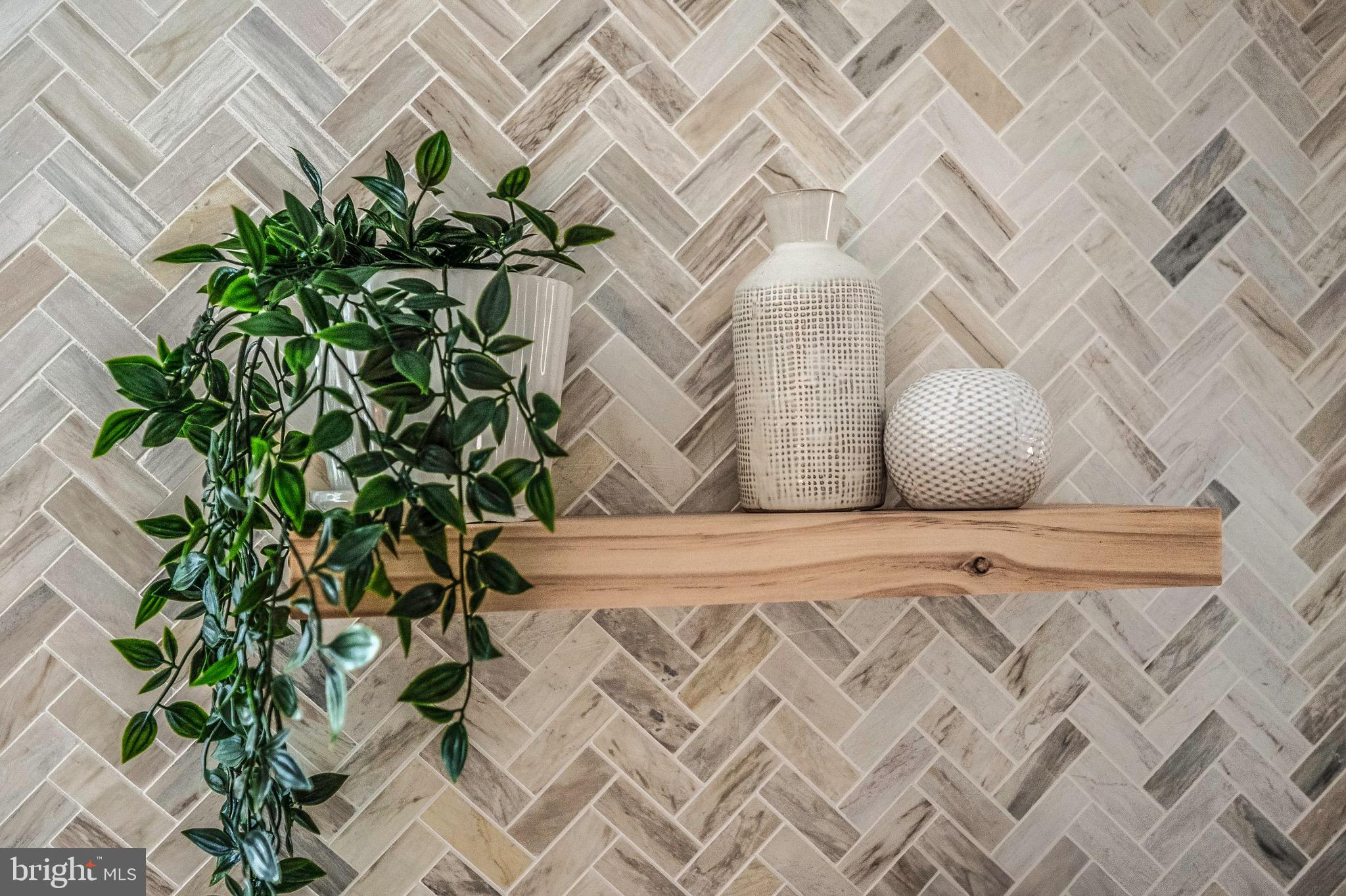 WILTON WOODS - Residential