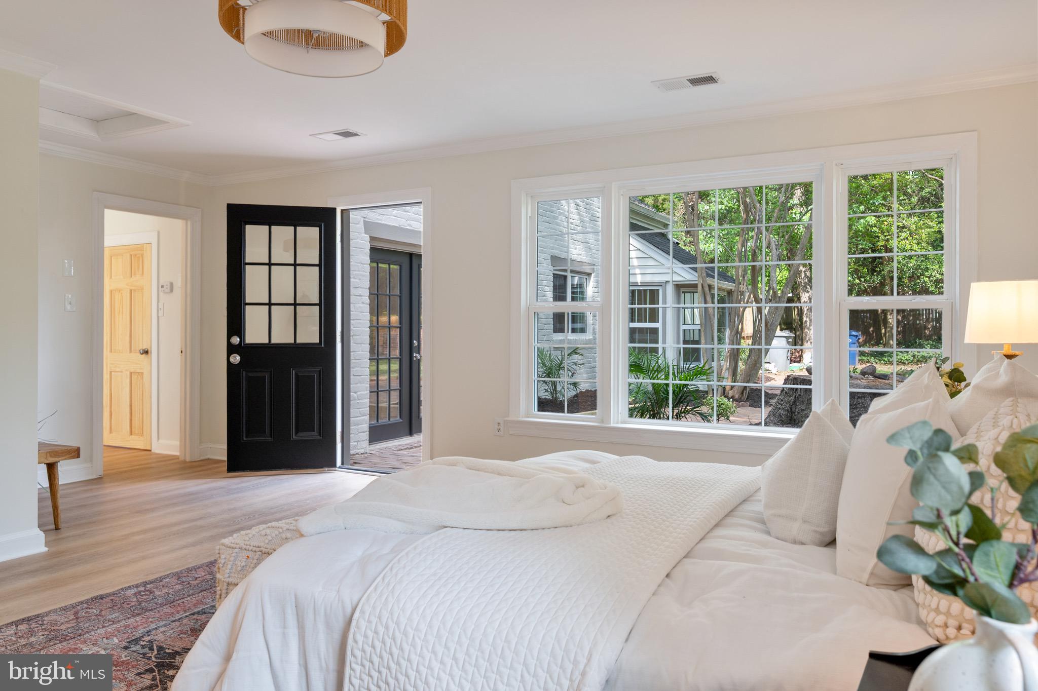 WILTON WOODS - Residential