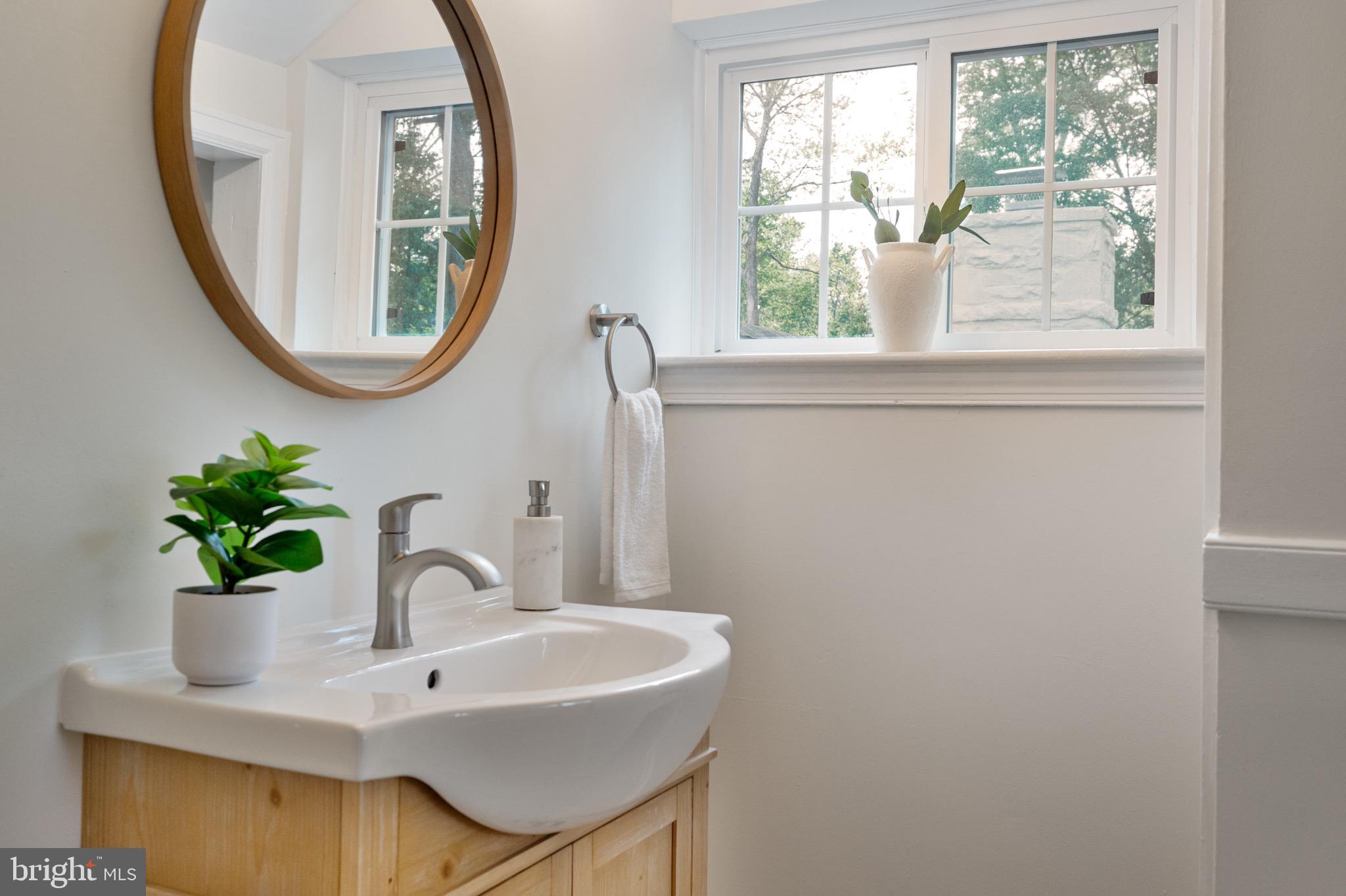 WILTON WOODS - Residential