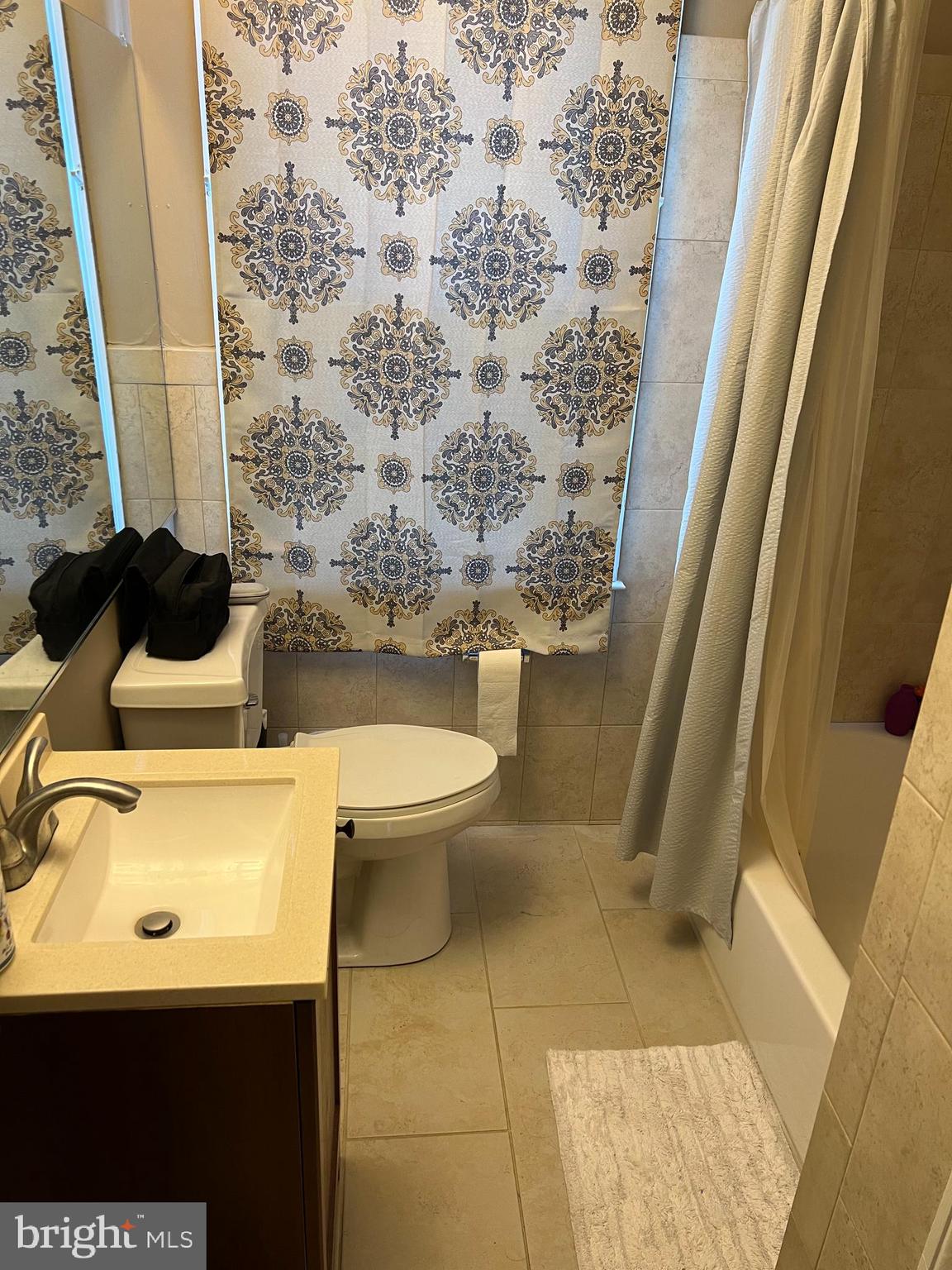 ACADEMY HEIGHTS - Residential Lease