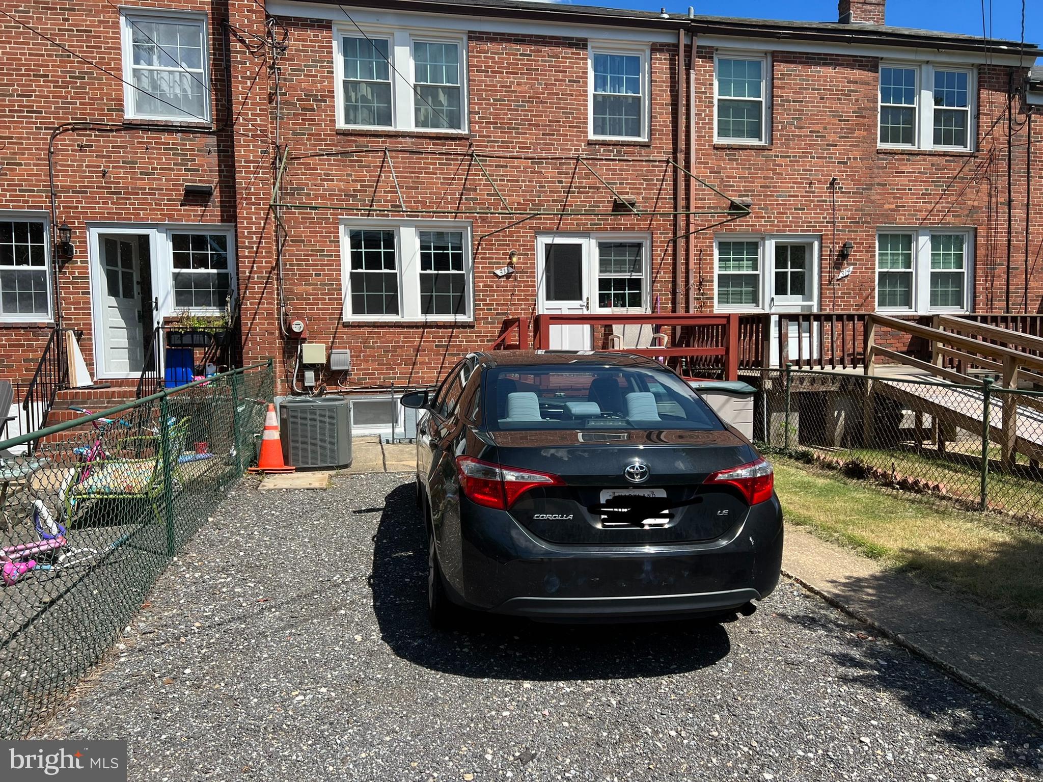 ACADEMY HEIGHTS - Residential Lease