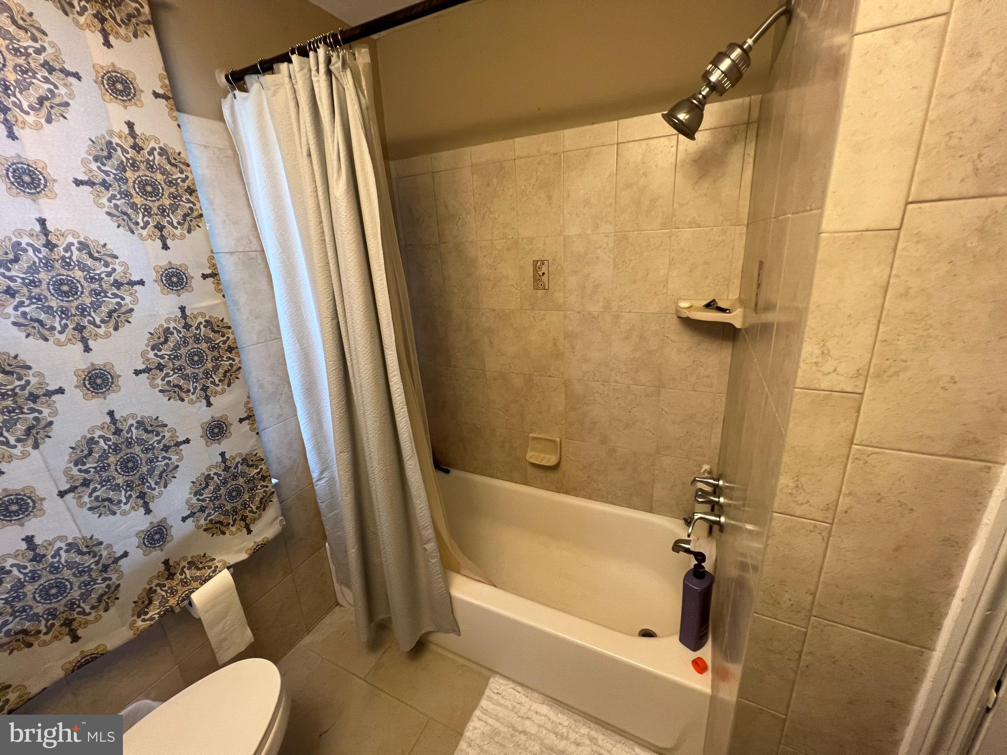 ACADEMY HEIGHTS - Residential Lease