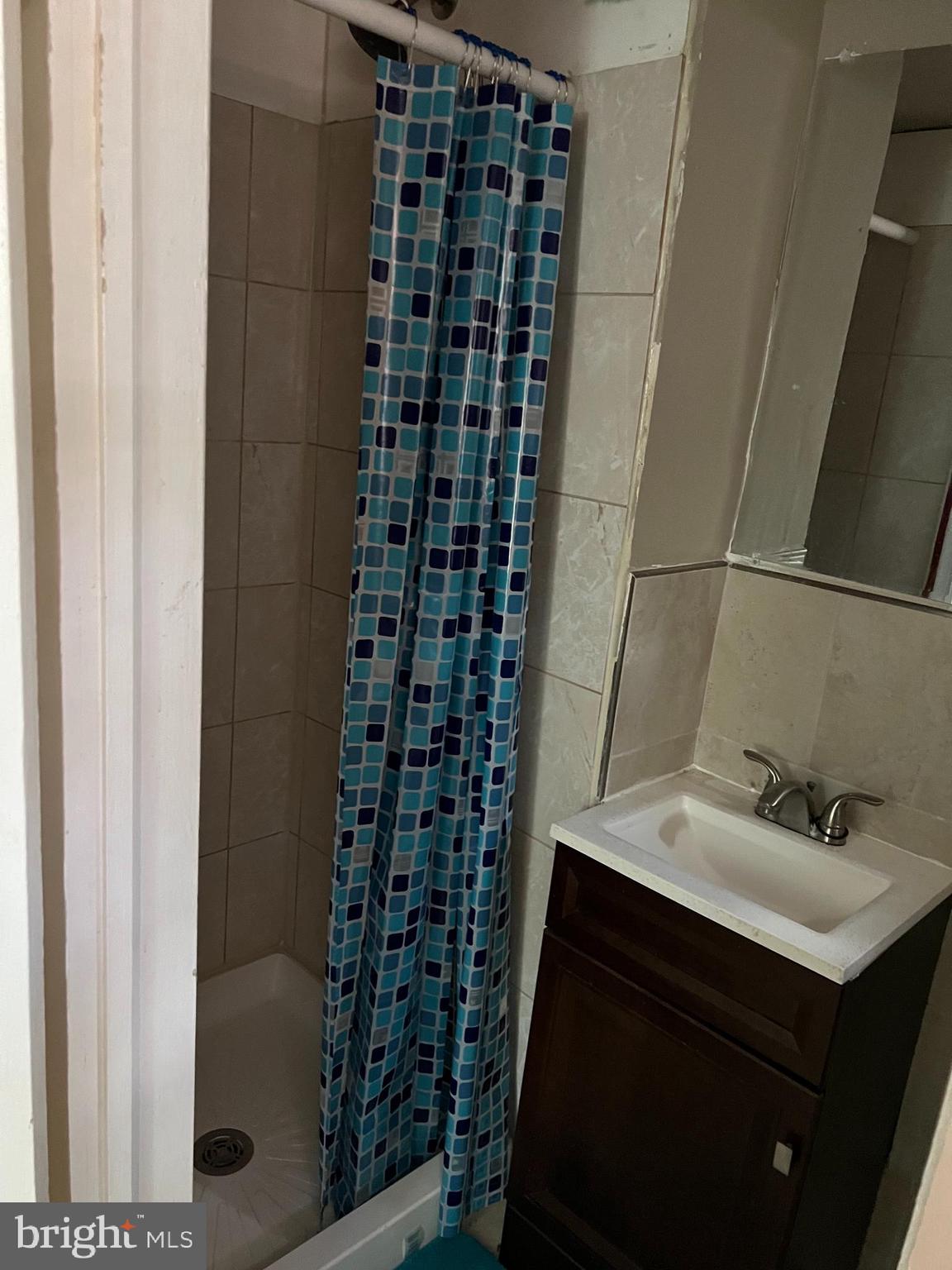 ACADEMY HEIGHTS - Residential Lease