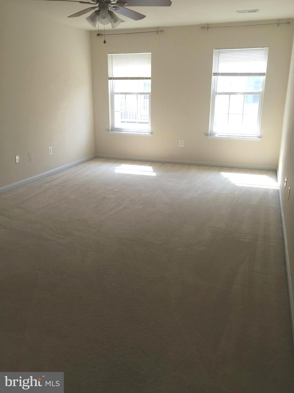 SEVEN OAKS - Residential Lease