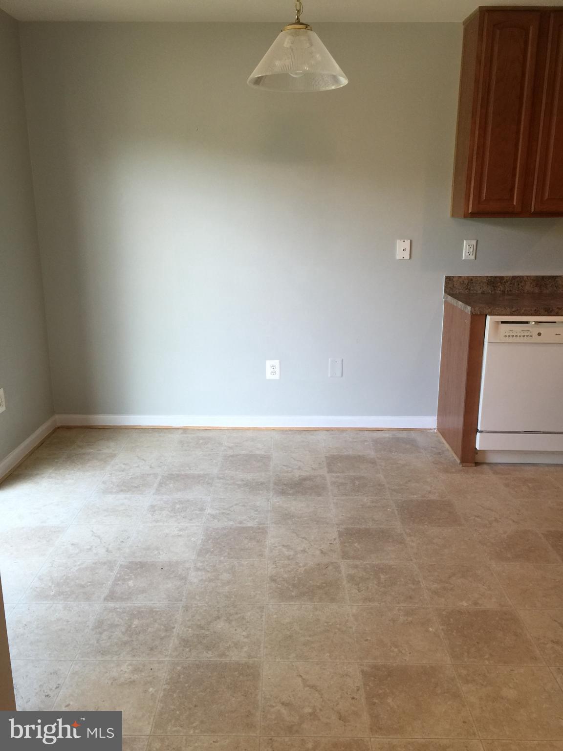 SEVEN OAKS - Residential Lease