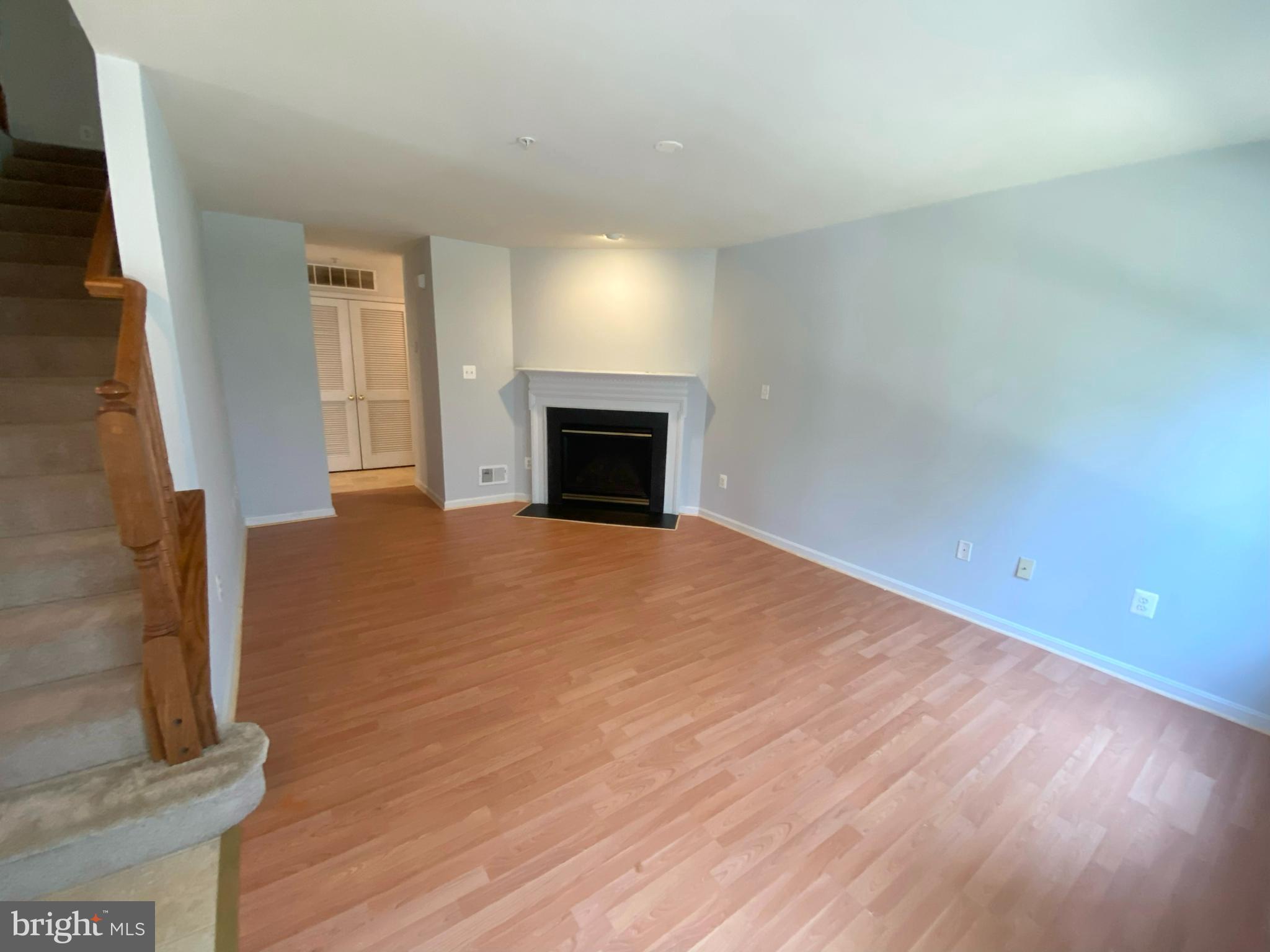 SEVEN OAKS - Residential Lease